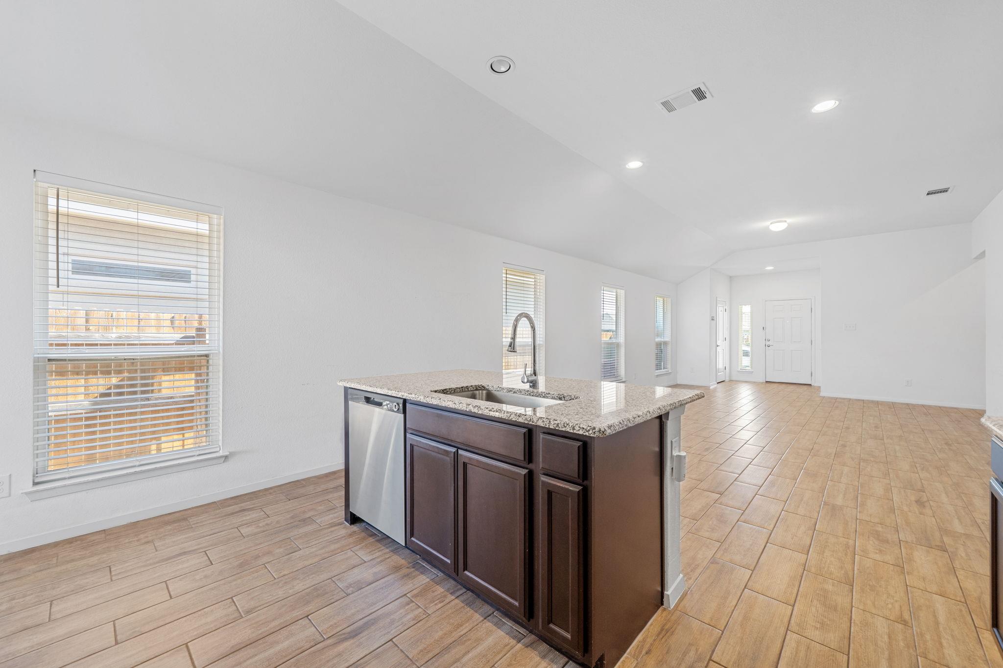 MLS #1099803 image #4