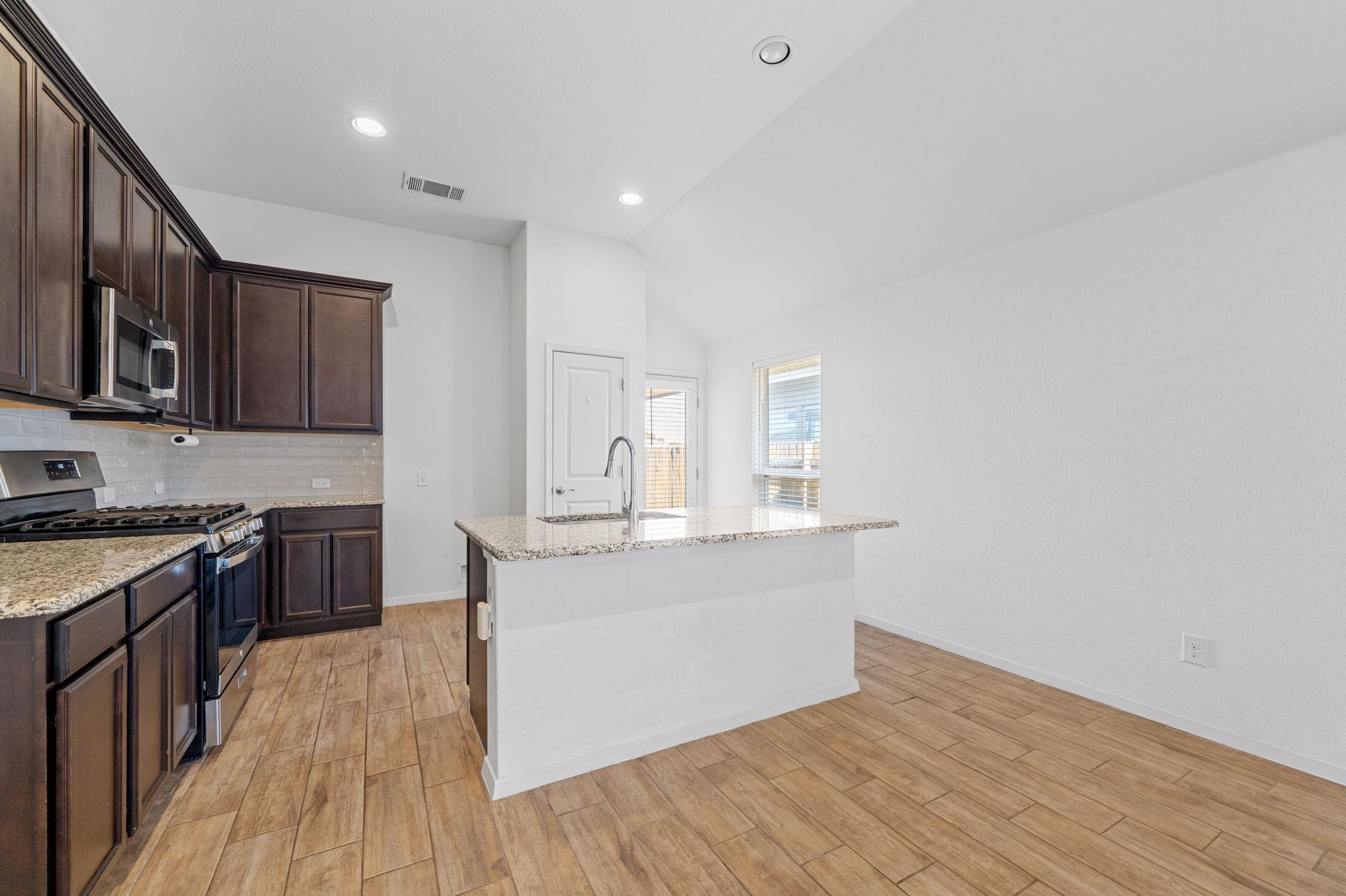 MLS #1099803 image #5