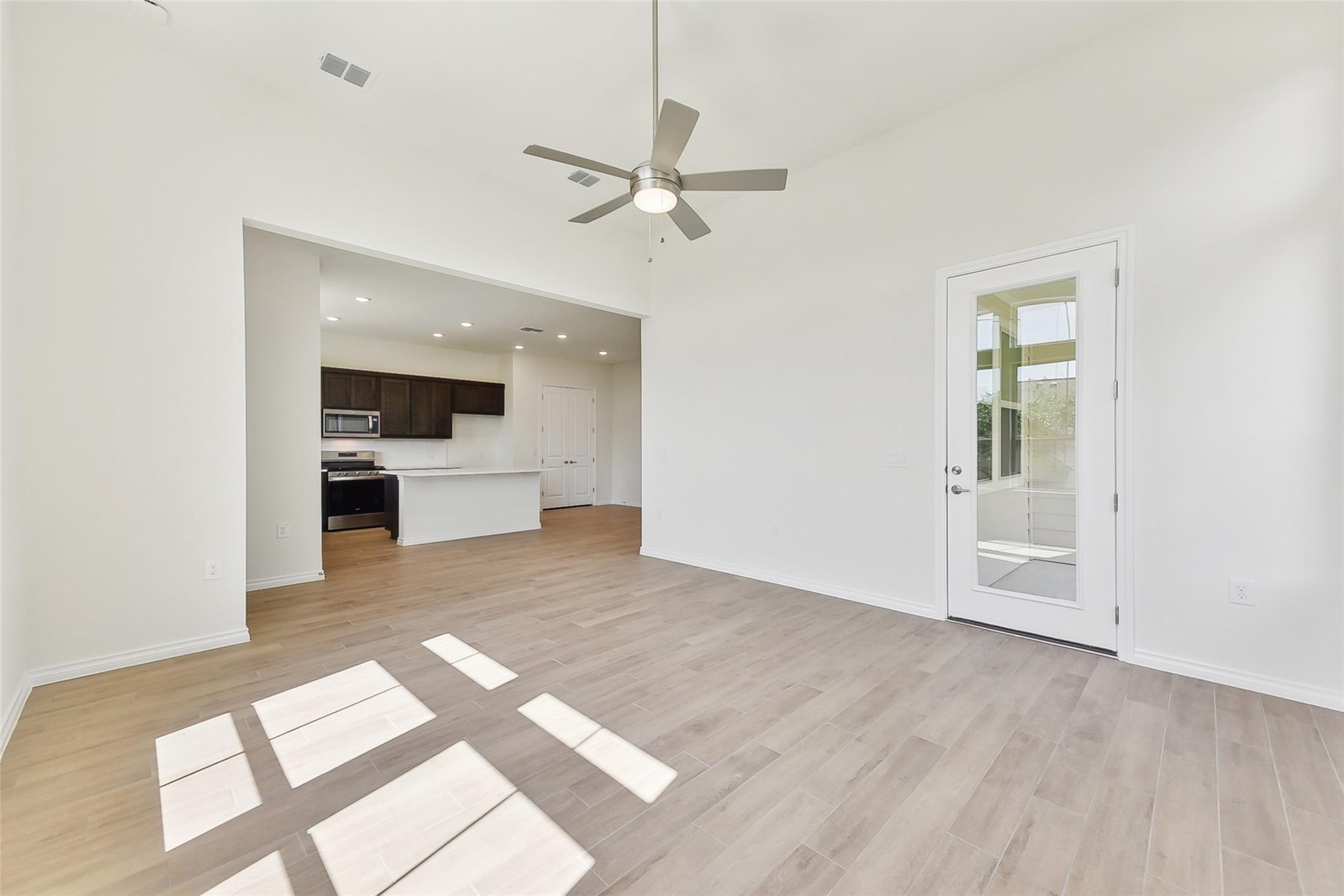 MLS #1372224 image #2