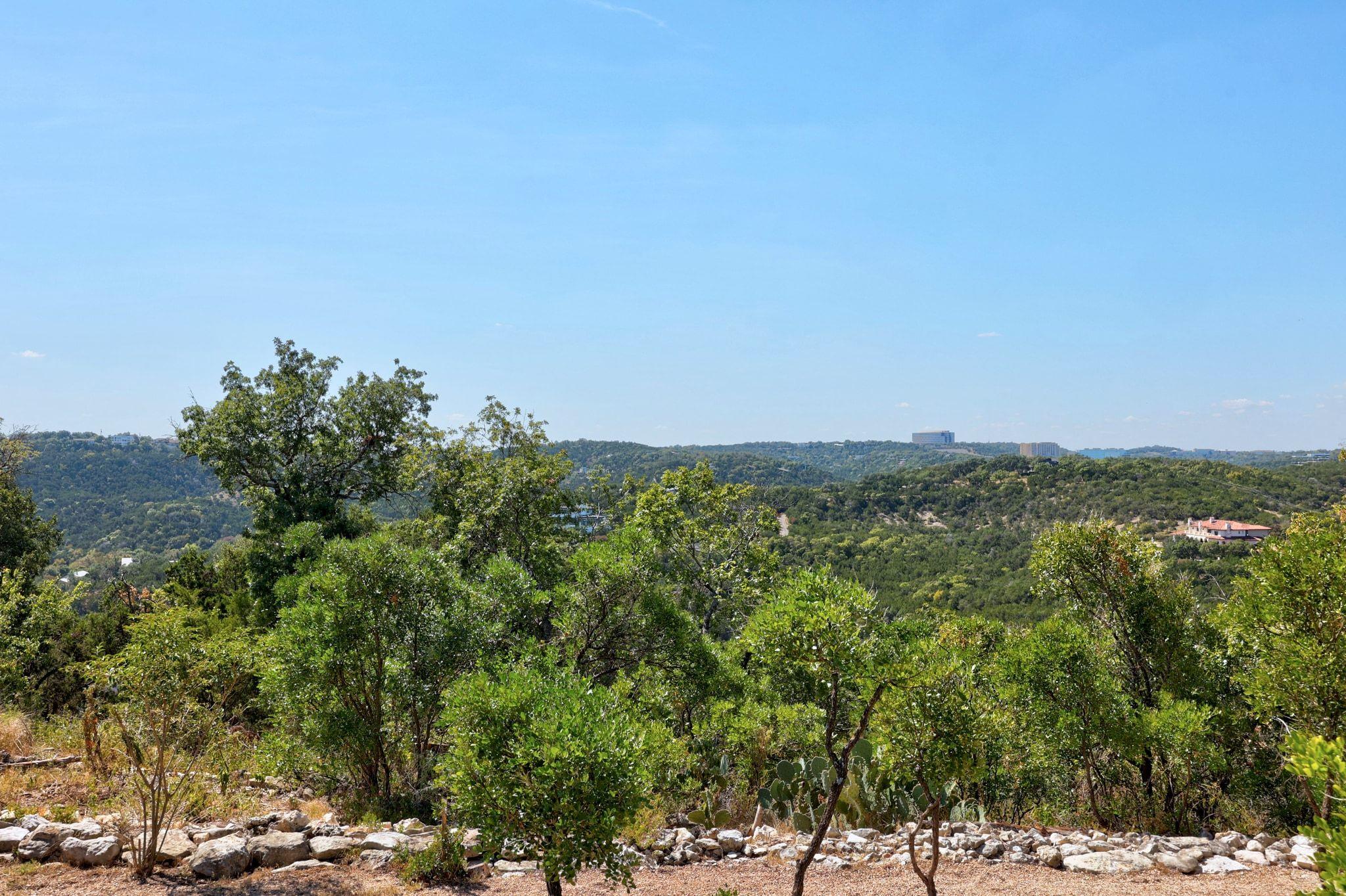 MLS #1879471 image #2