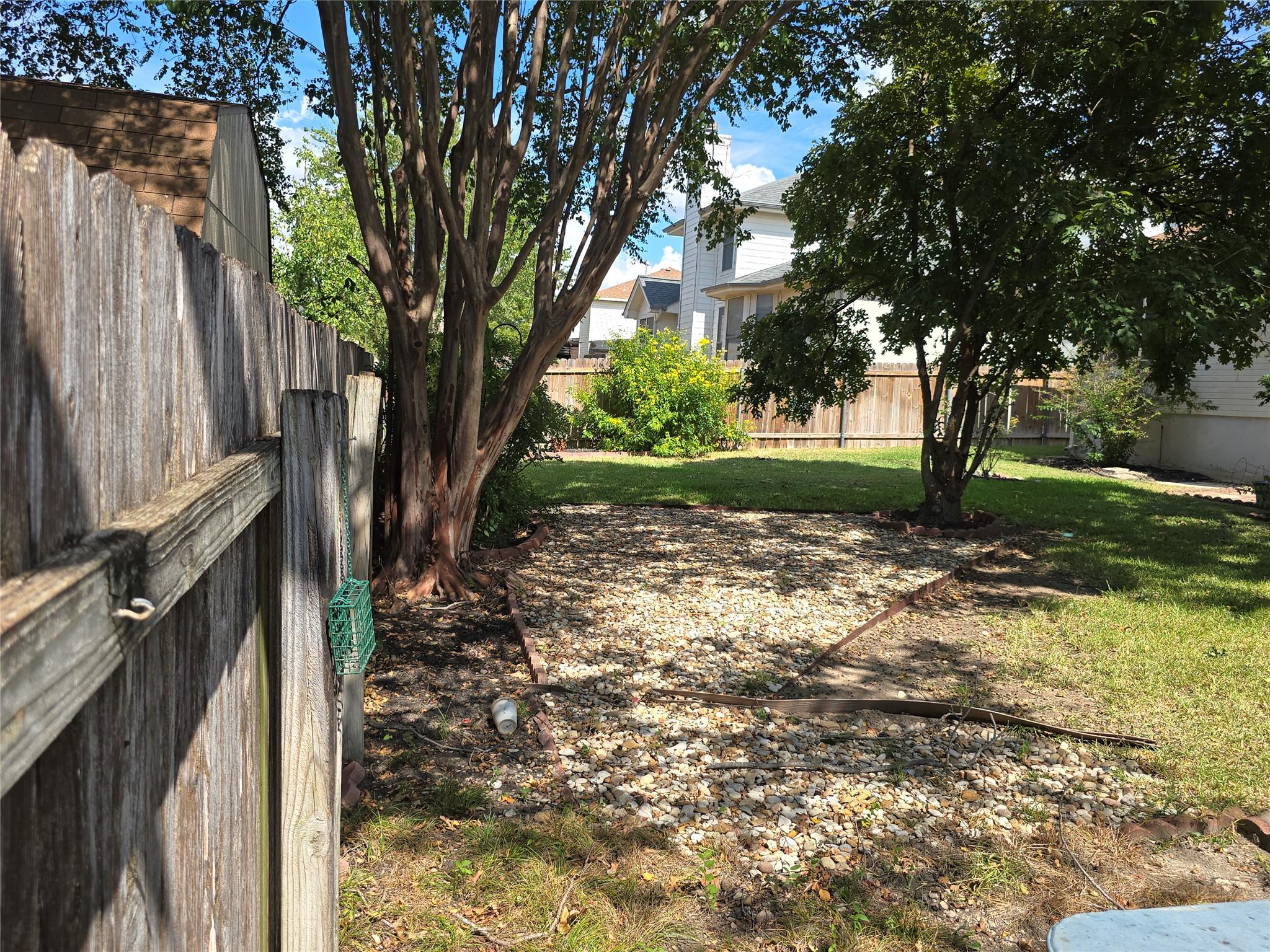 MLS #1928016 image #24