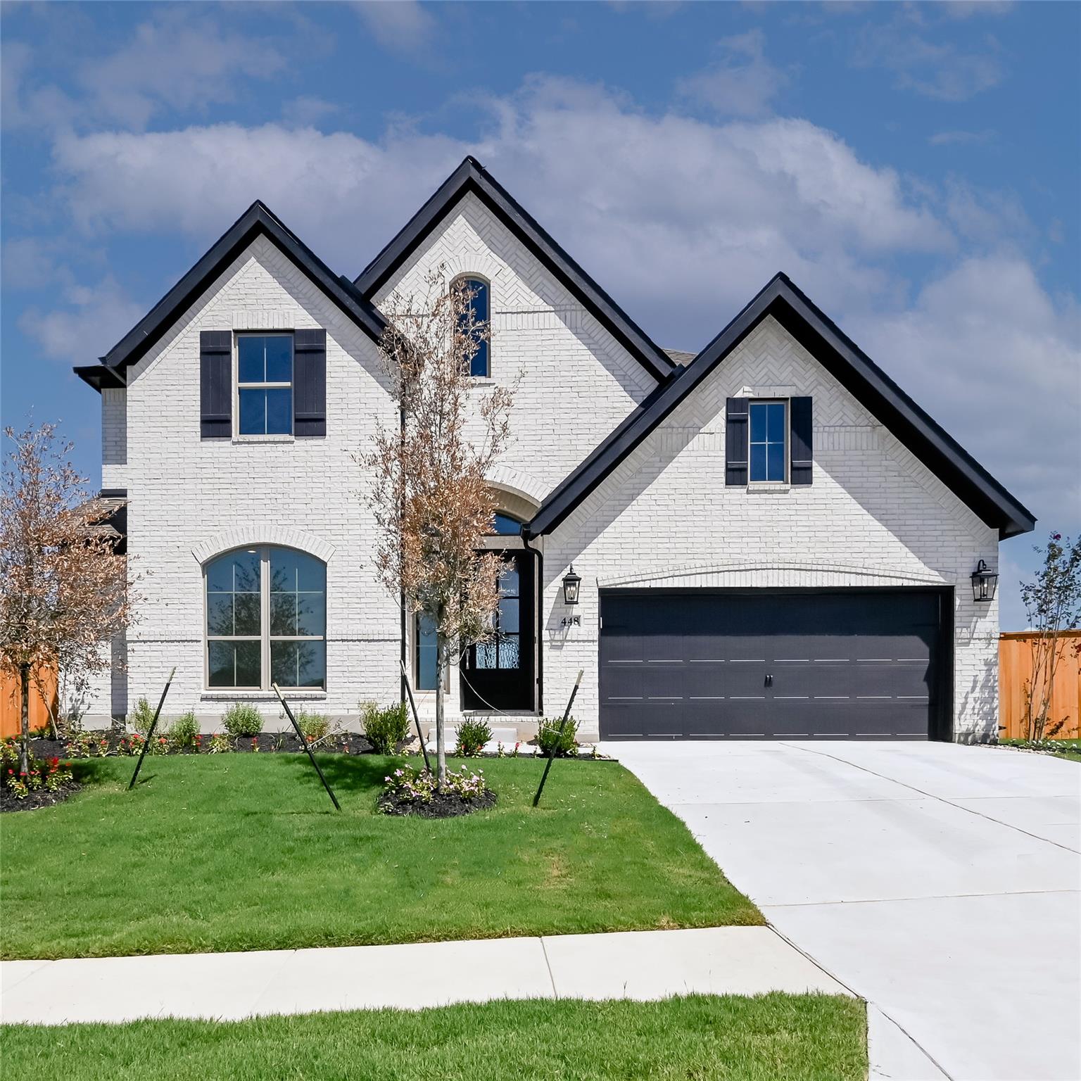 MLS #2305311 image #1