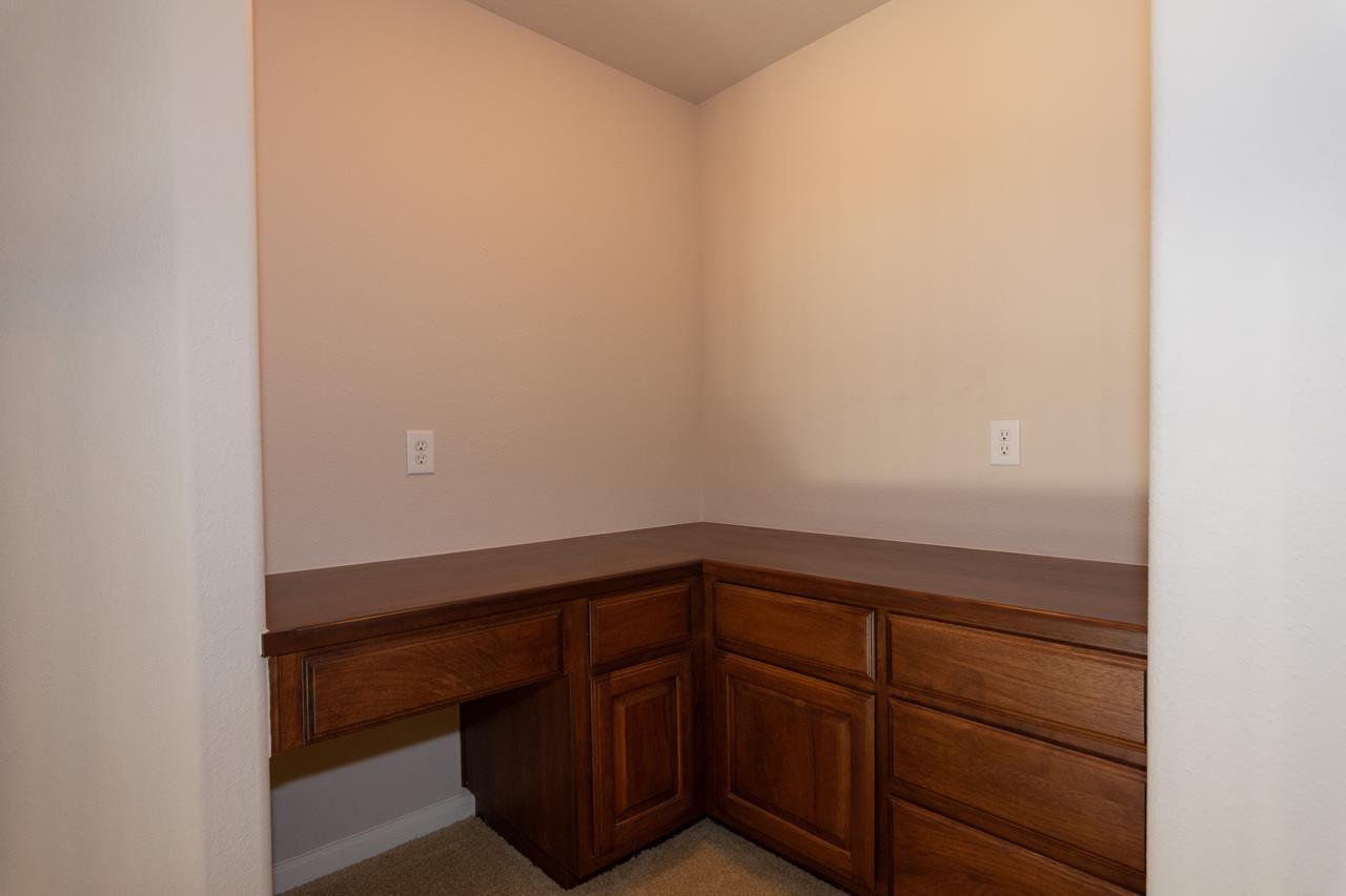 MLS #2558125 image #15