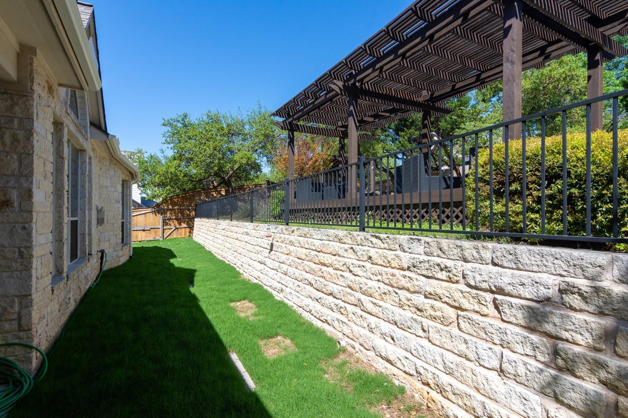 MLS #2558125 image #21