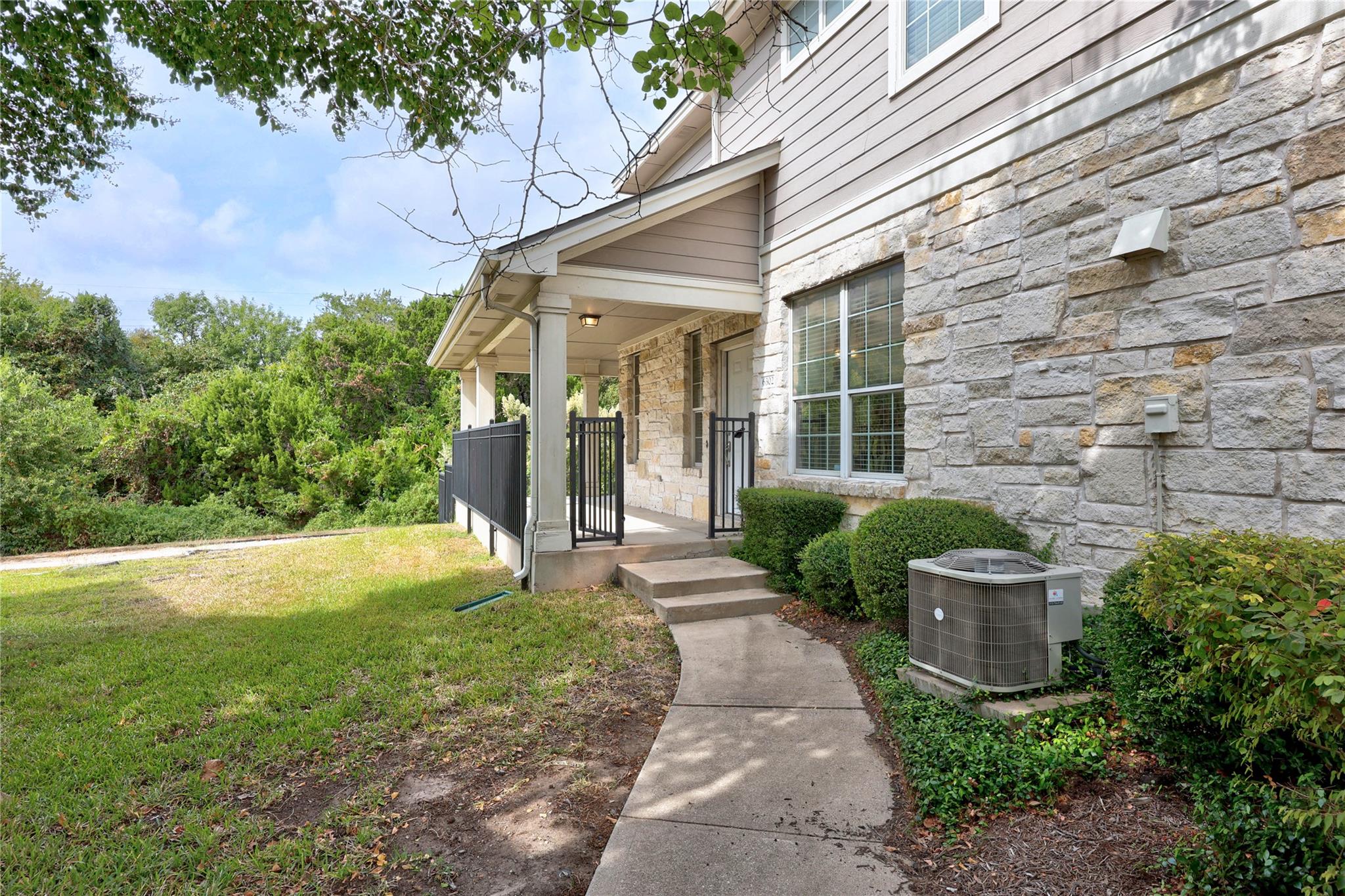 MLS #2578645 image #2