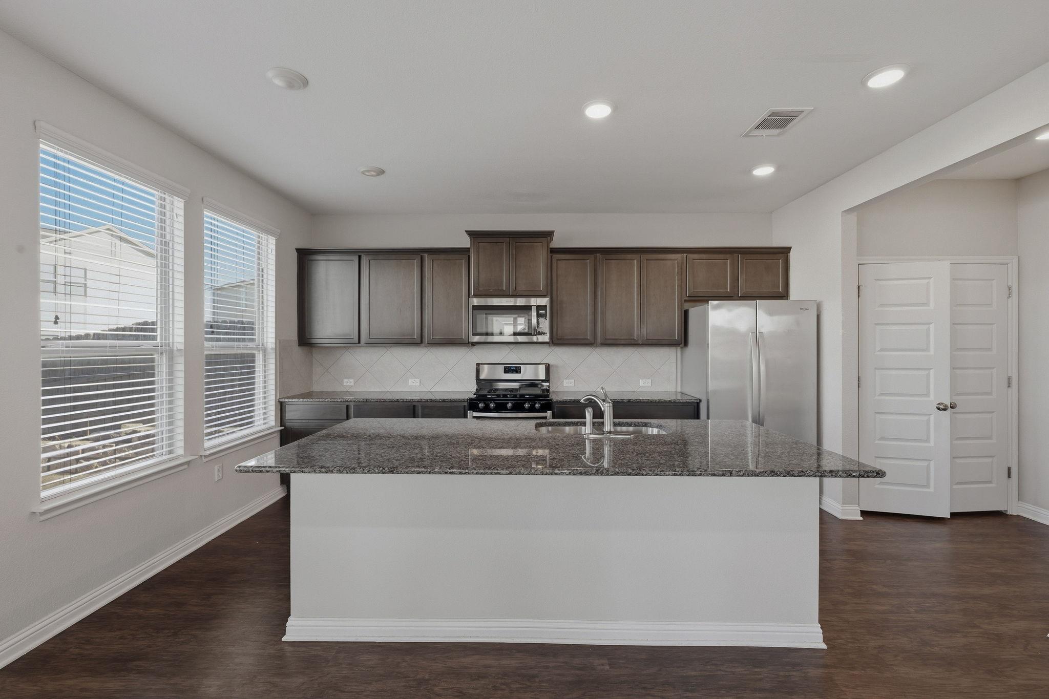 MLS #2844242 image #2