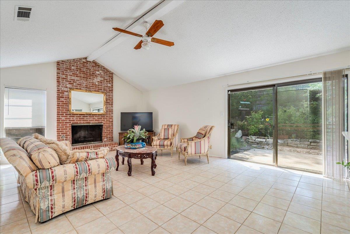 MLS #3608275 image #2