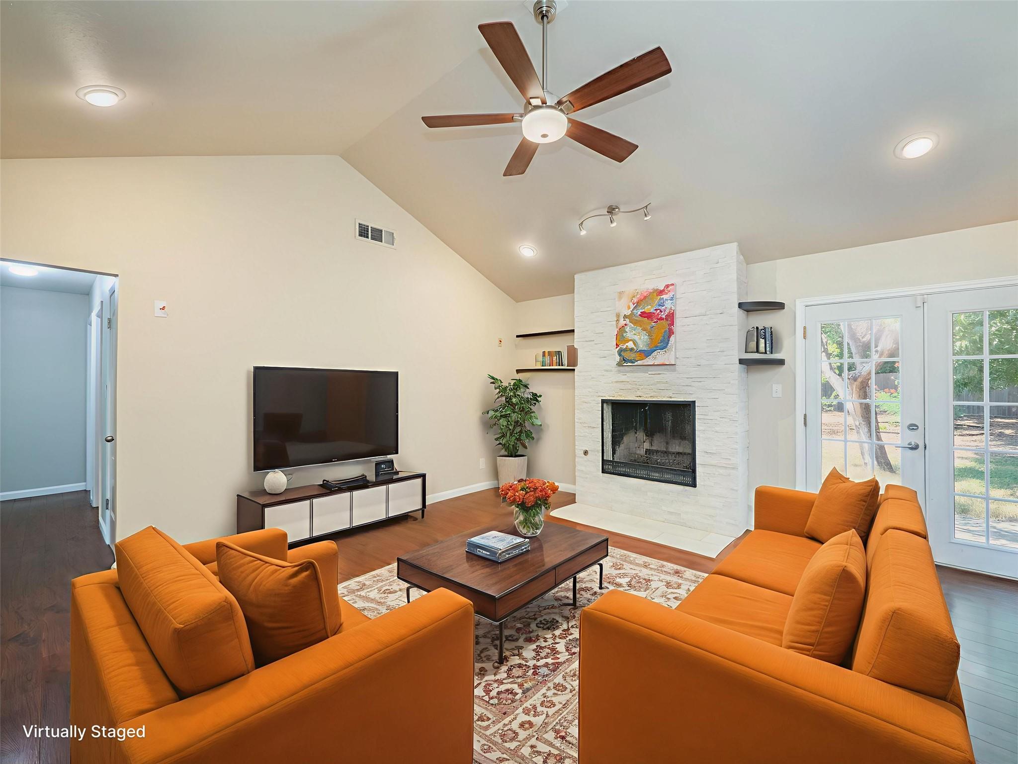 MLS #3644516 image #2