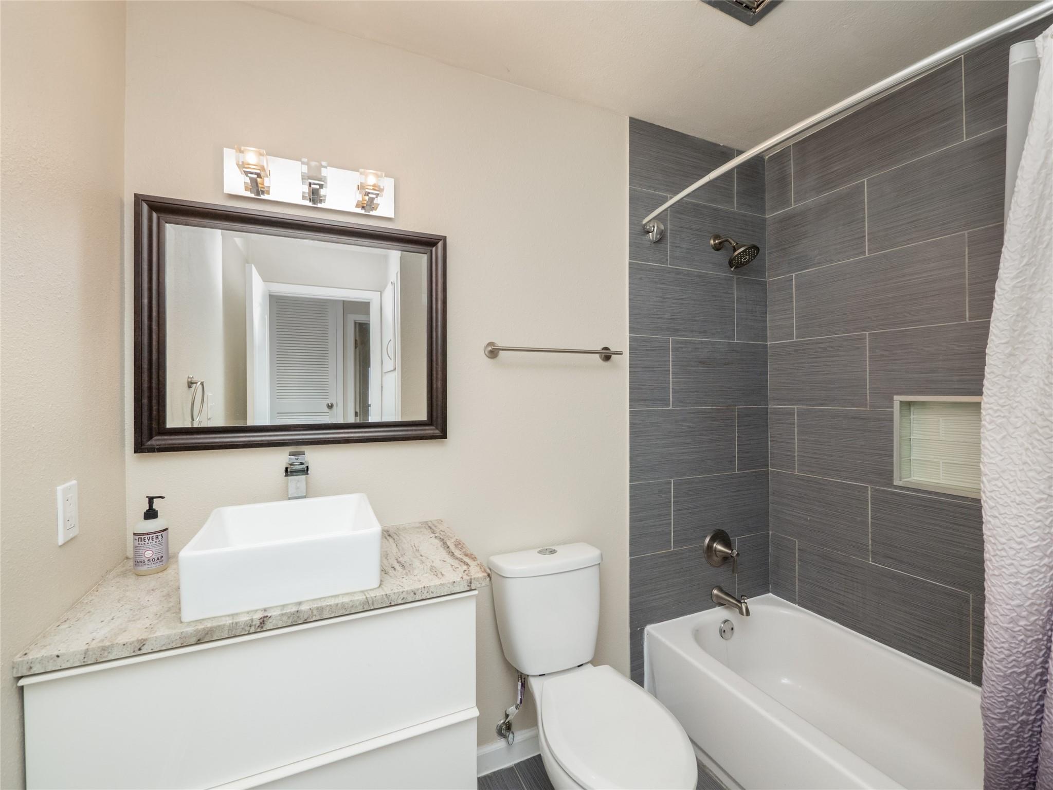 MLS #3644516 image #23