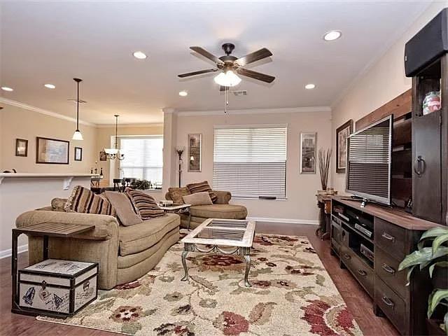 MLS #3722716 img 0