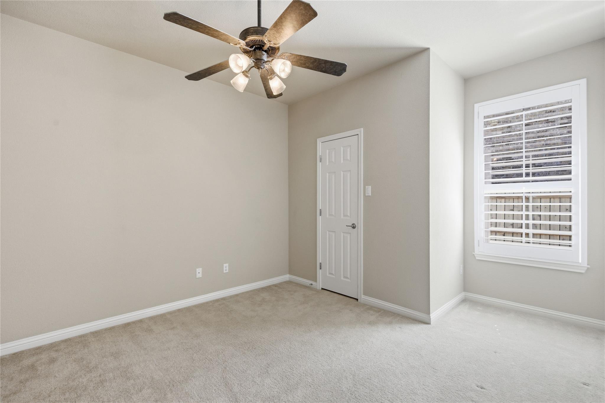 MLS #5688866 image #27