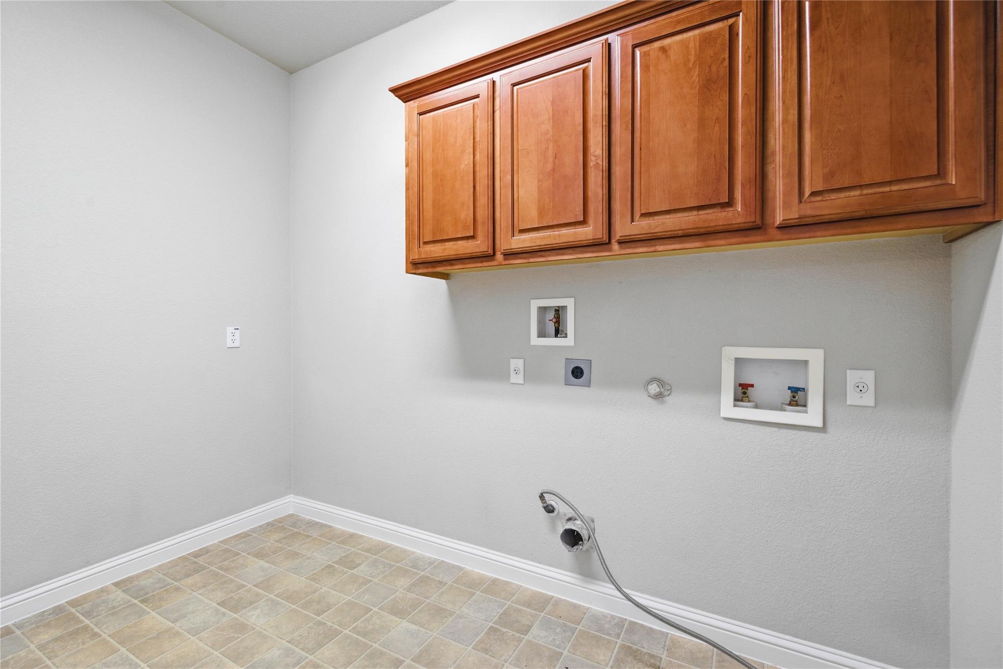 MLS #5688866 image #30