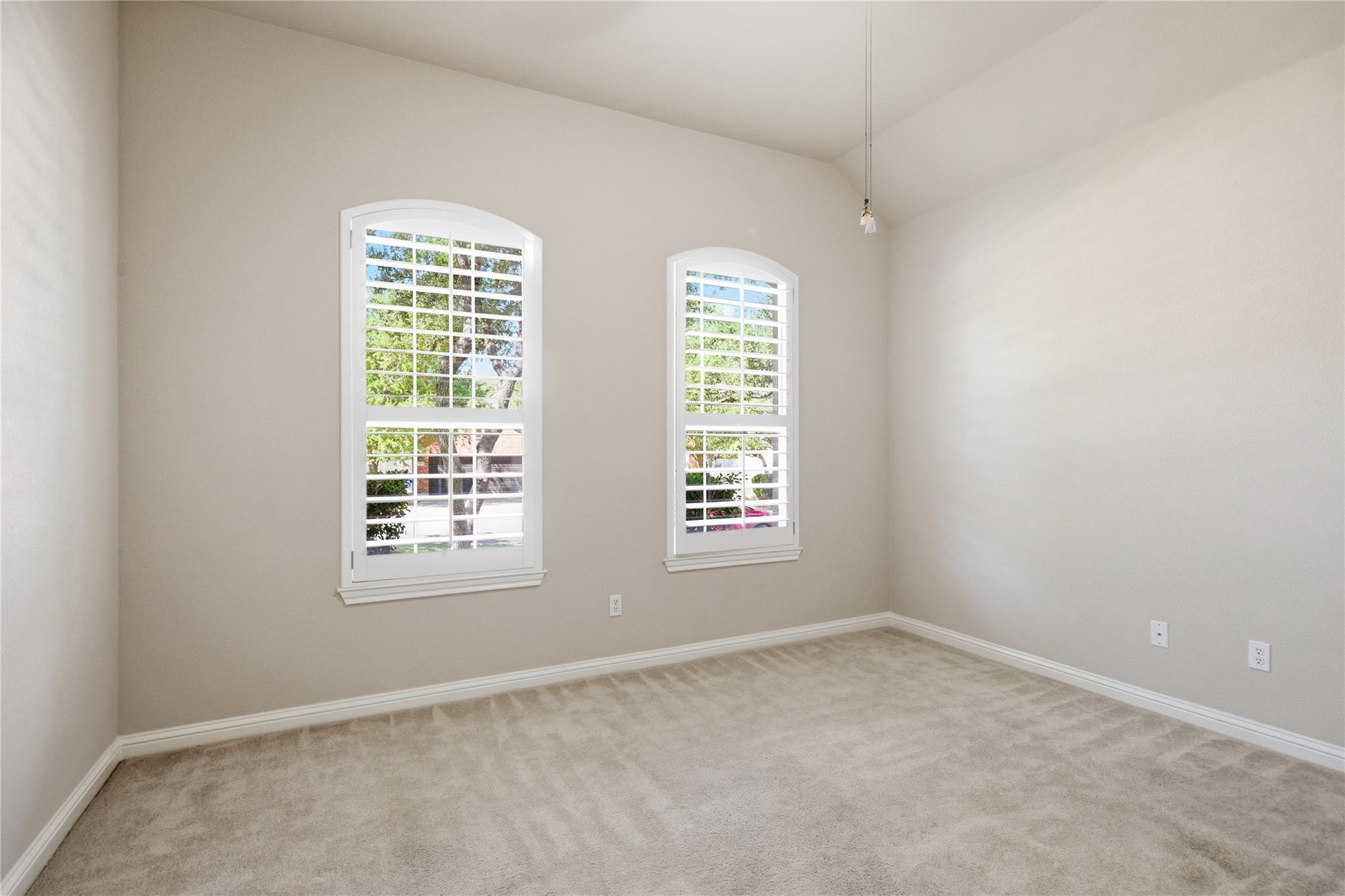 MLS #5688866 image #34