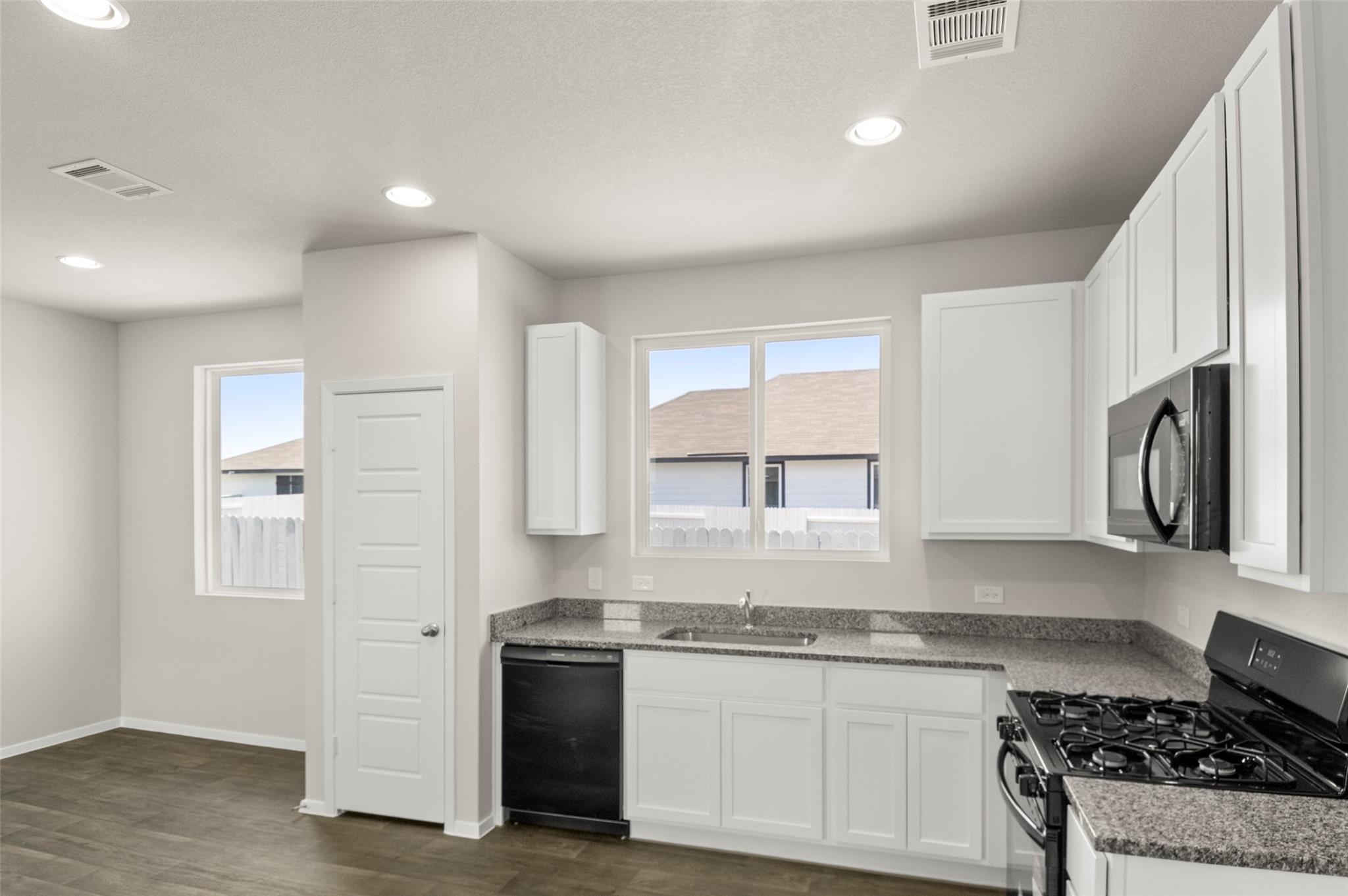 MLS #5896791 image #2