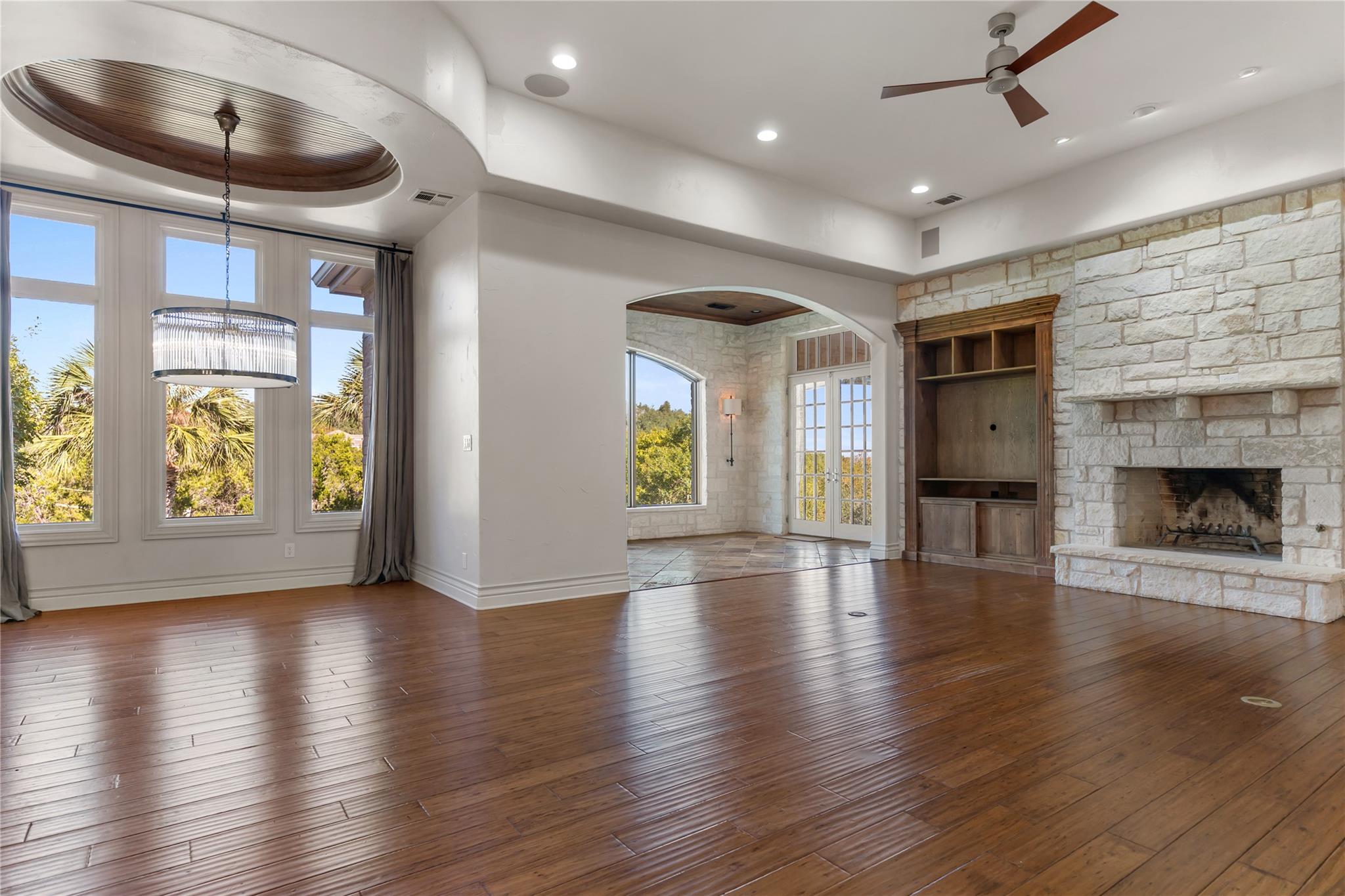 MLS #5913781 image #10