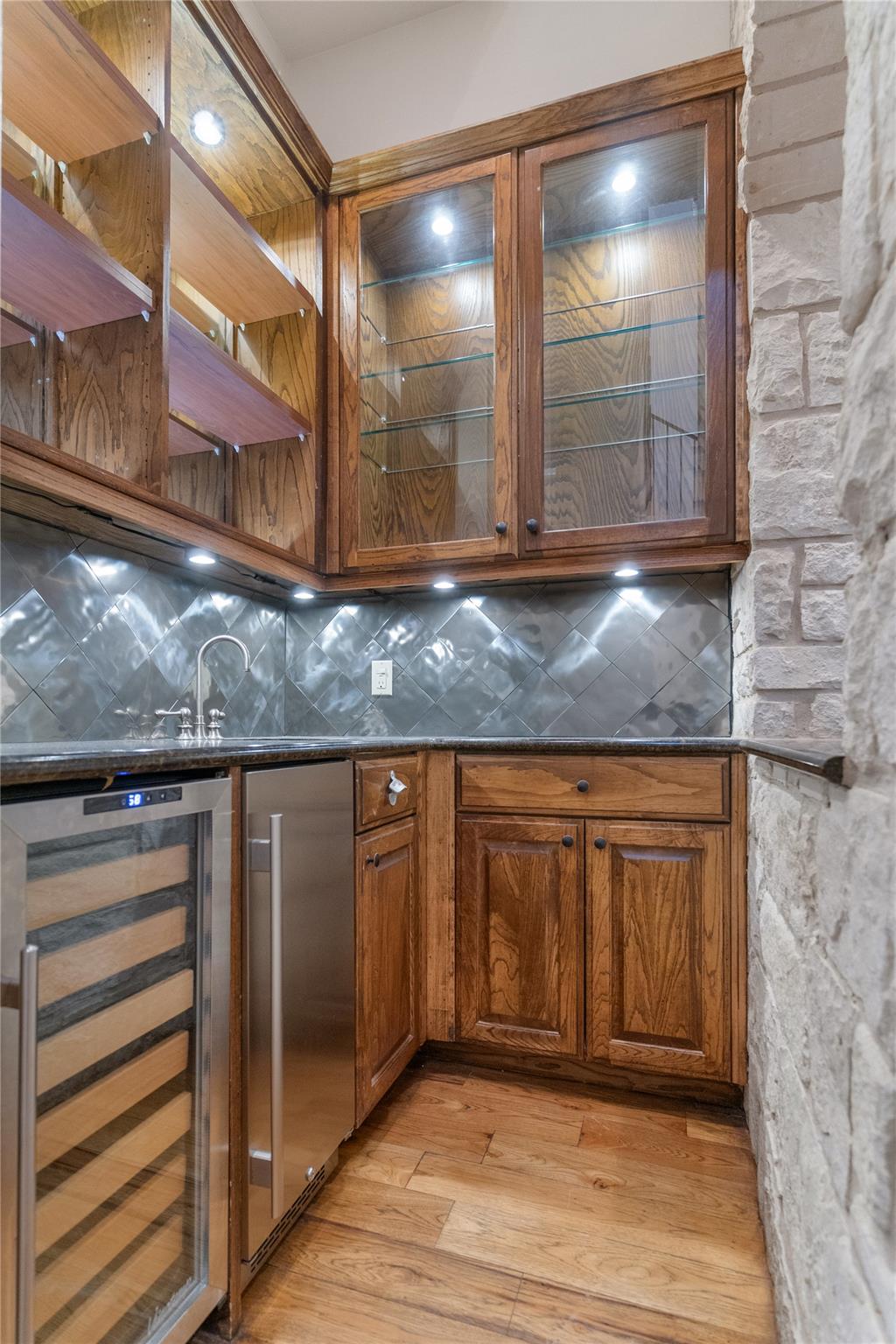 MLS #5913781 image #15