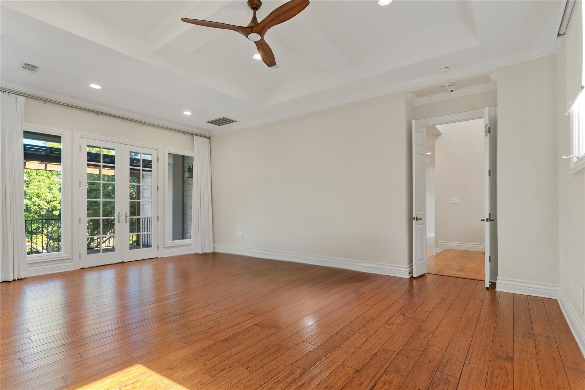 MLS #5913781 image #16