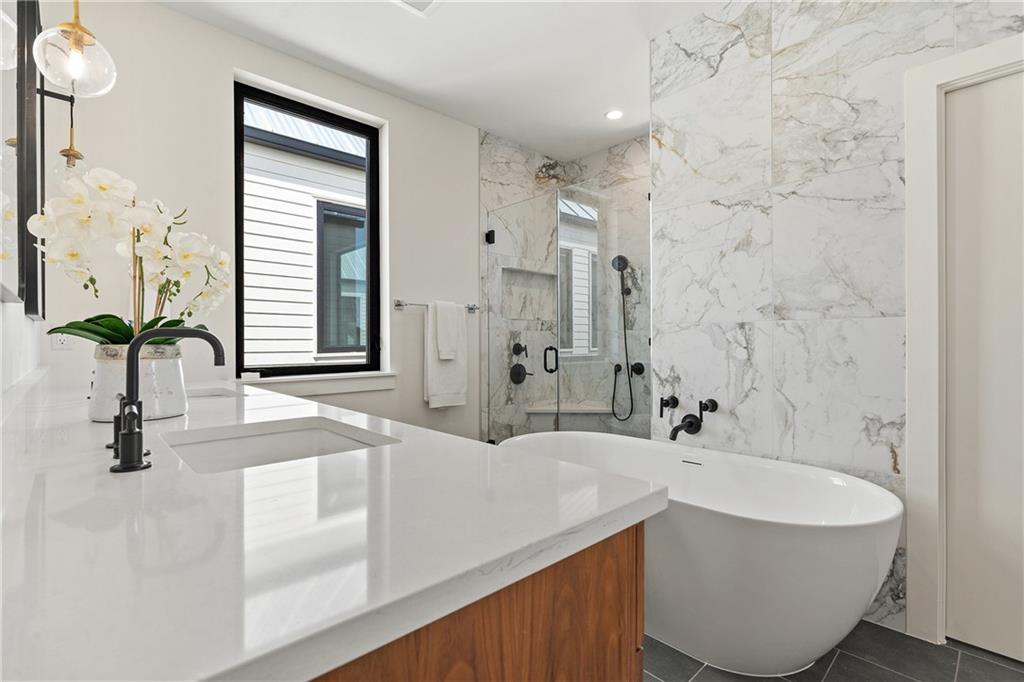 MLS #6560859 image #16