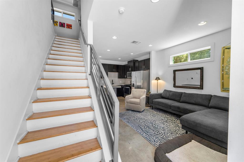 MLS #6656691 image #3