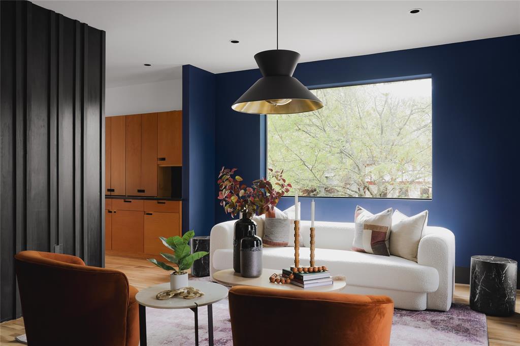 MLS #6879710 image #0