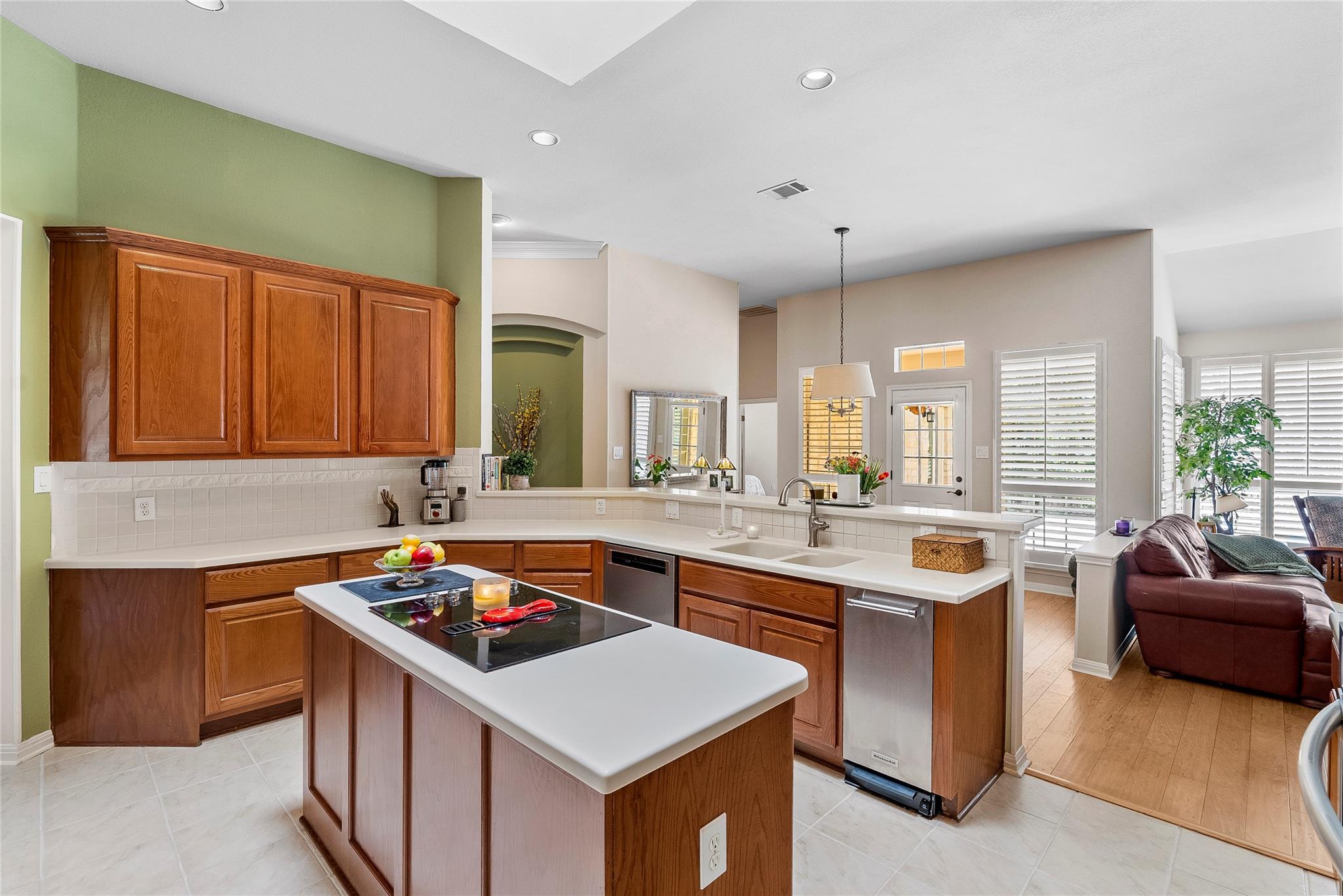 MLS #6932653 image #14