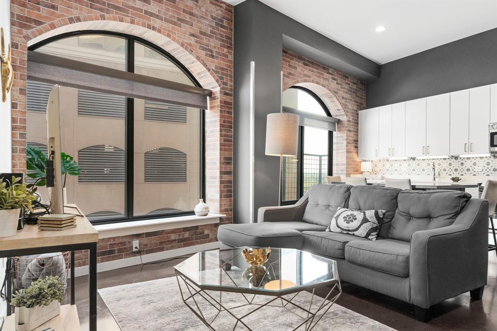 MLS #7138707 image #0