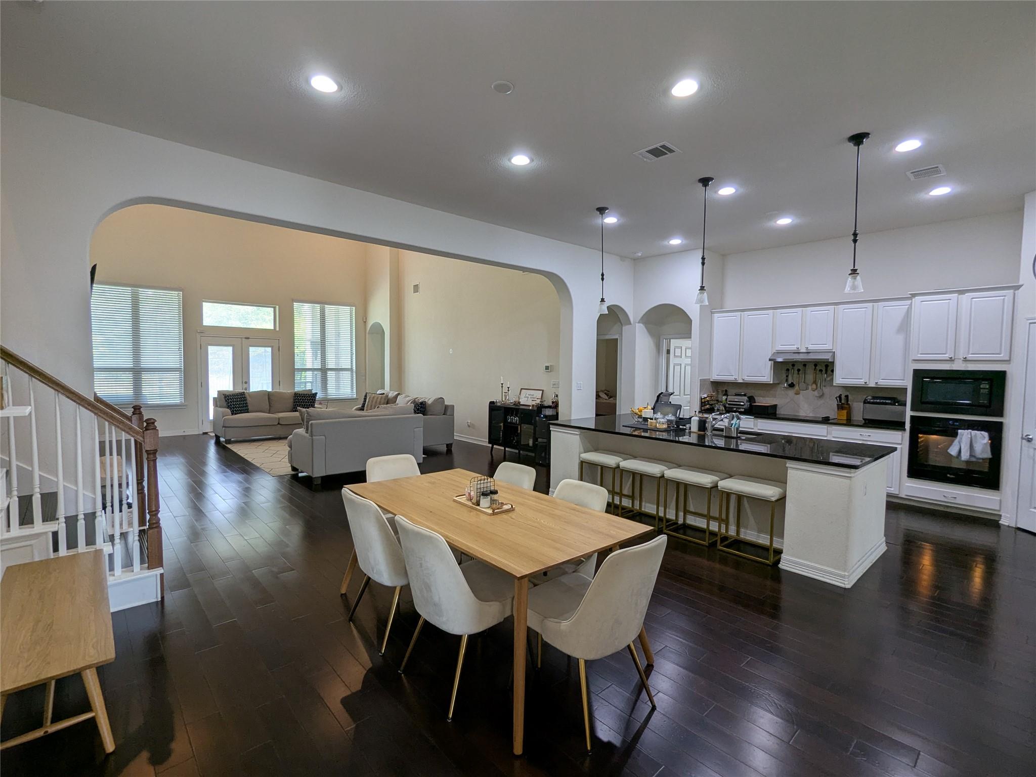 MLS #8286068 img 0