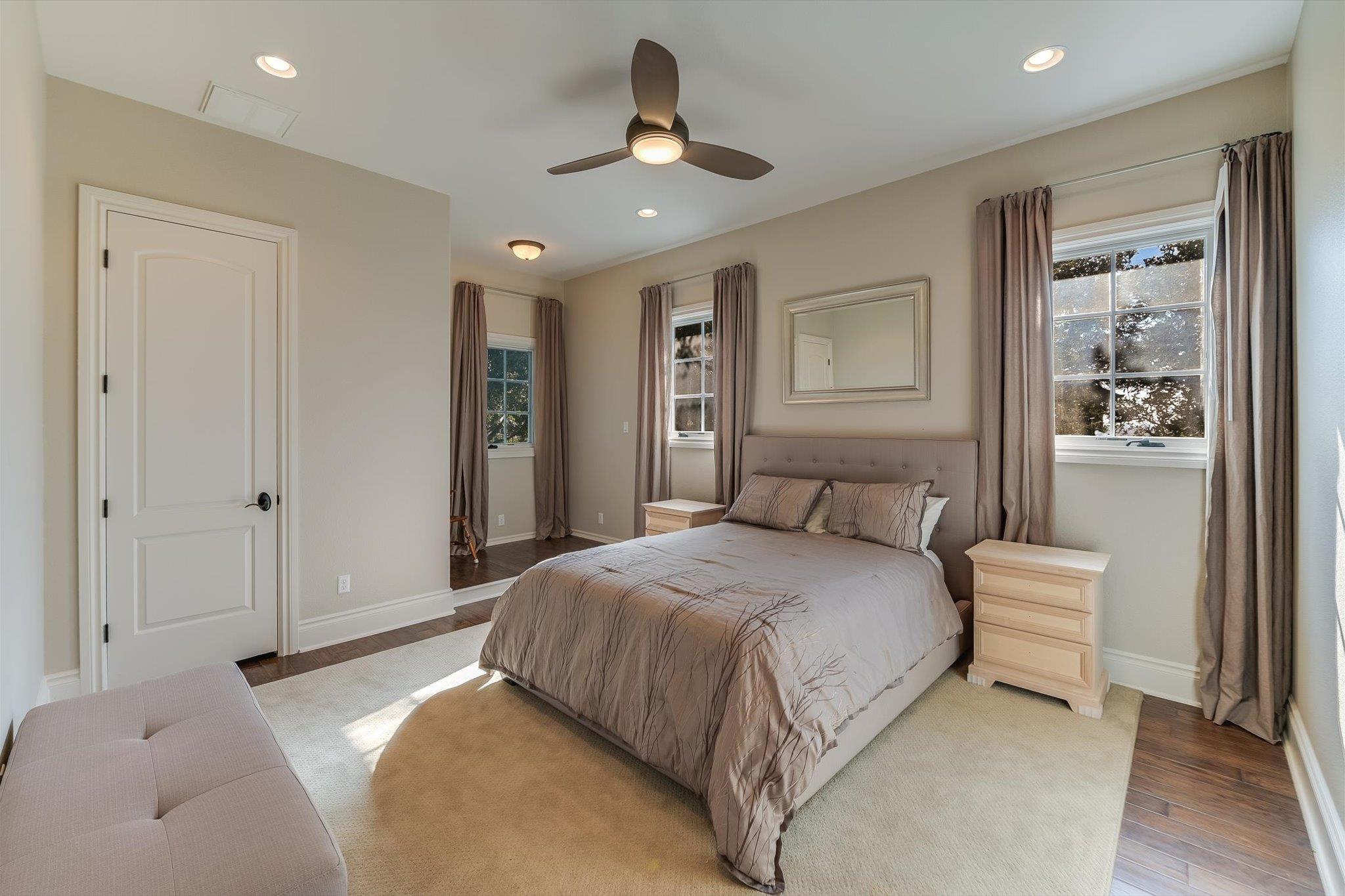 MLS #8359076 image #21