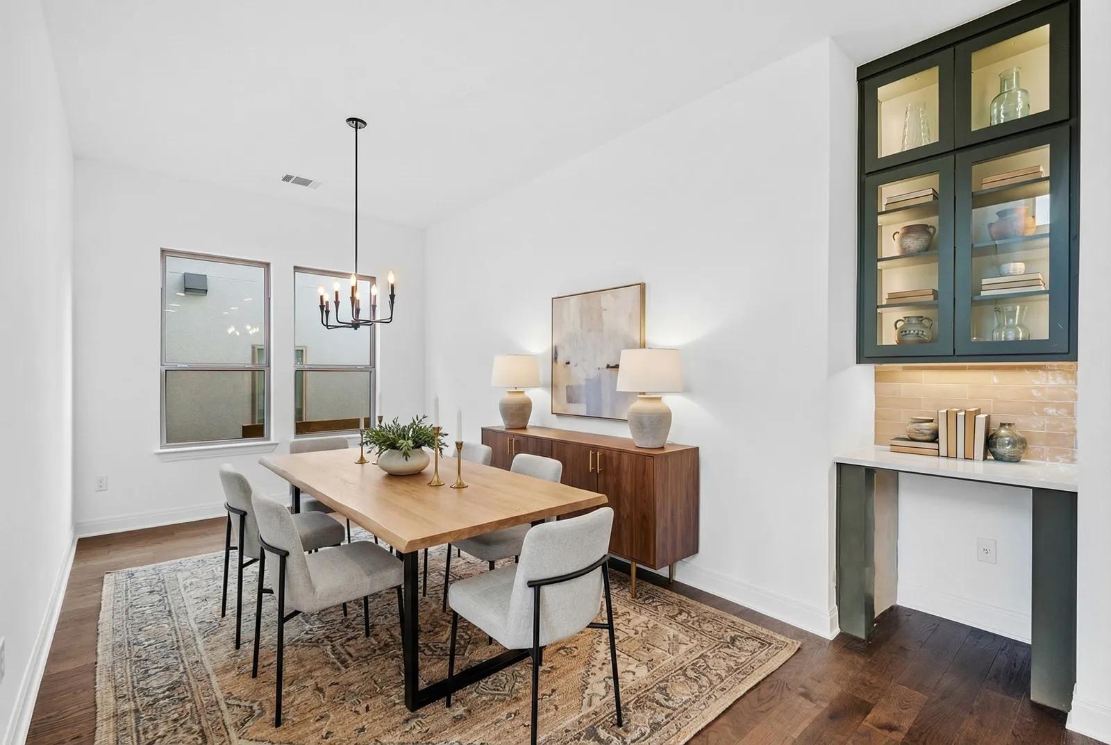 MLS #8389921 image #13