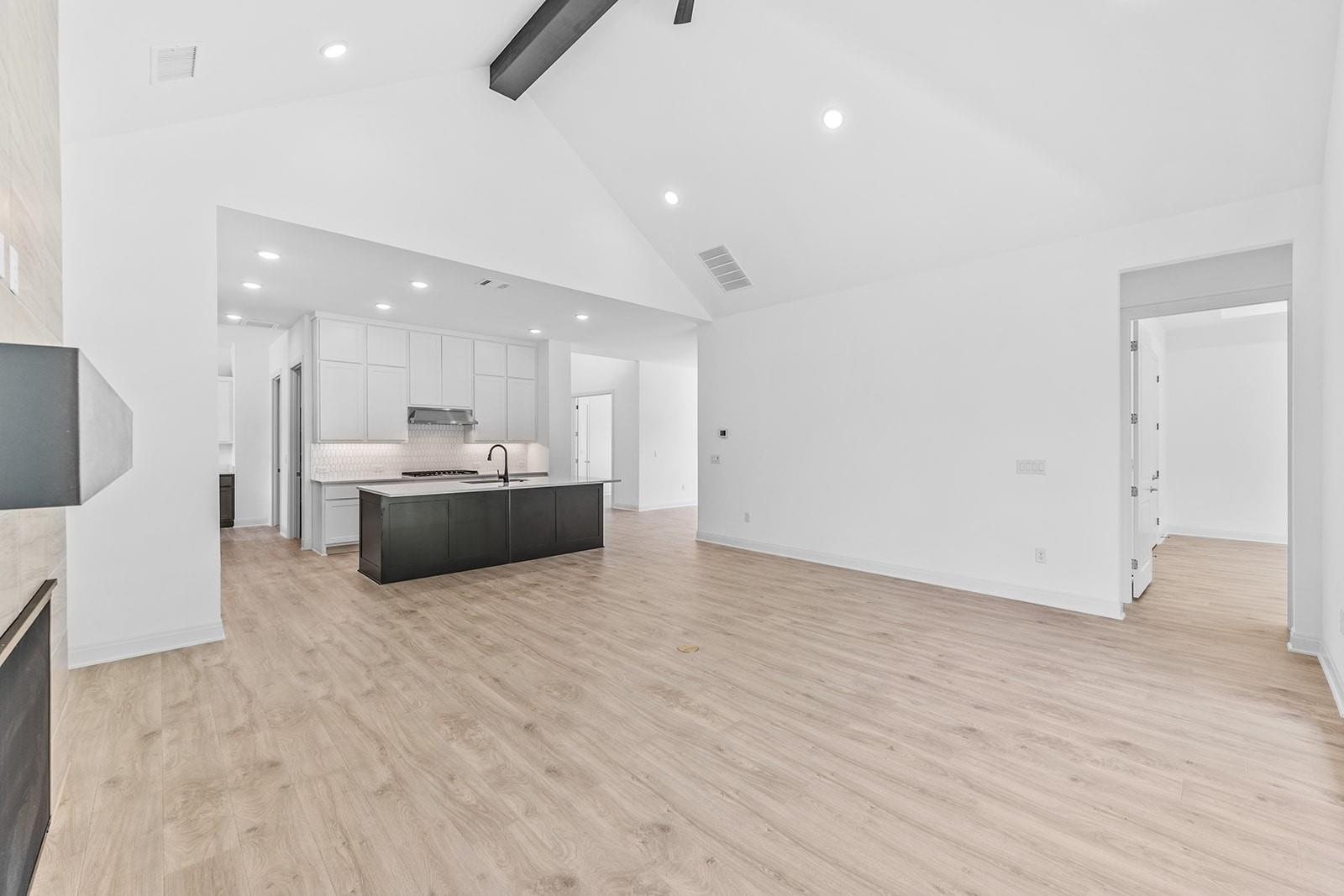 MLS #8389921 image #9