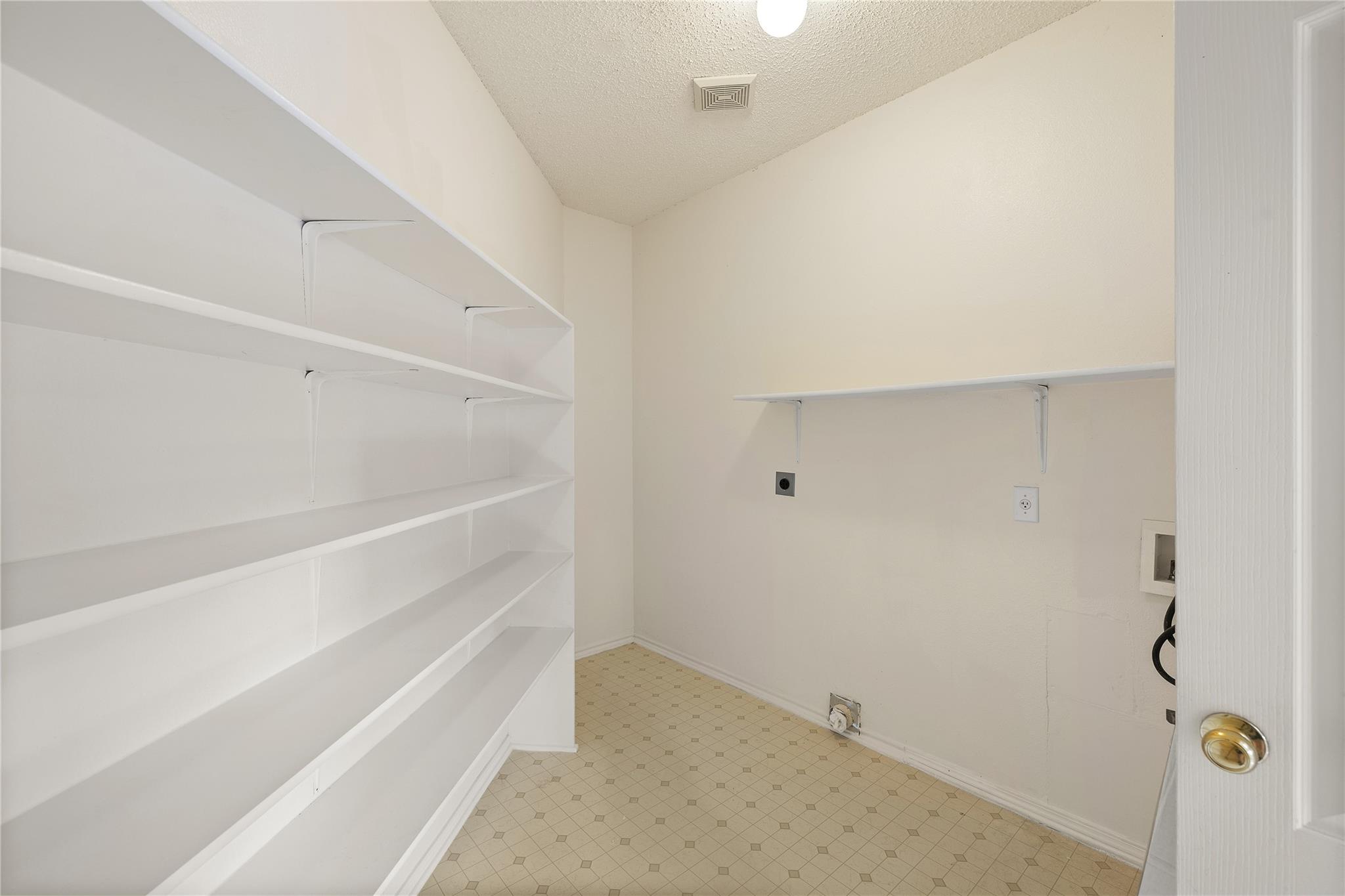MLS #9369065 image #13