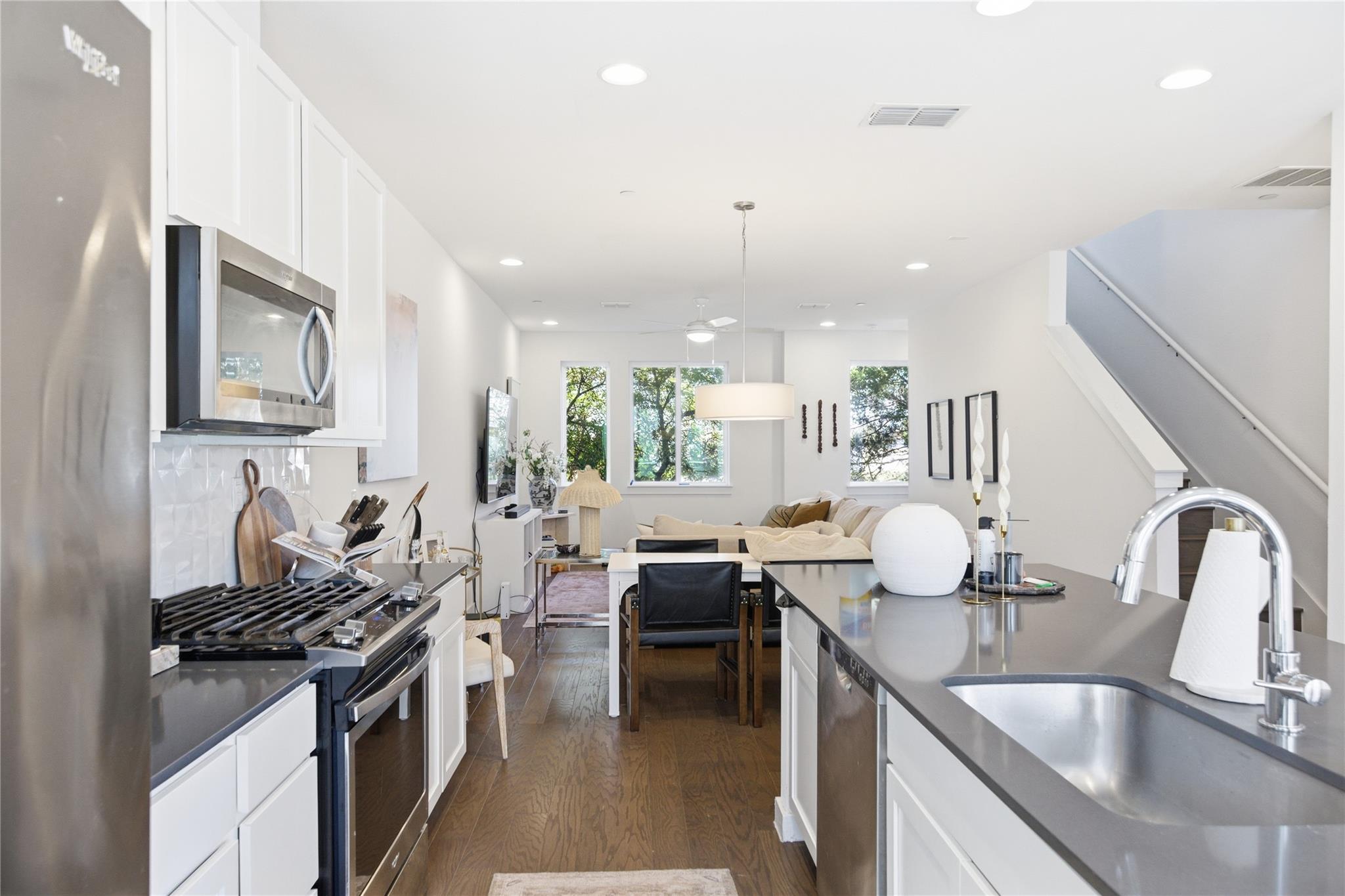 MLS #9718322 image #9