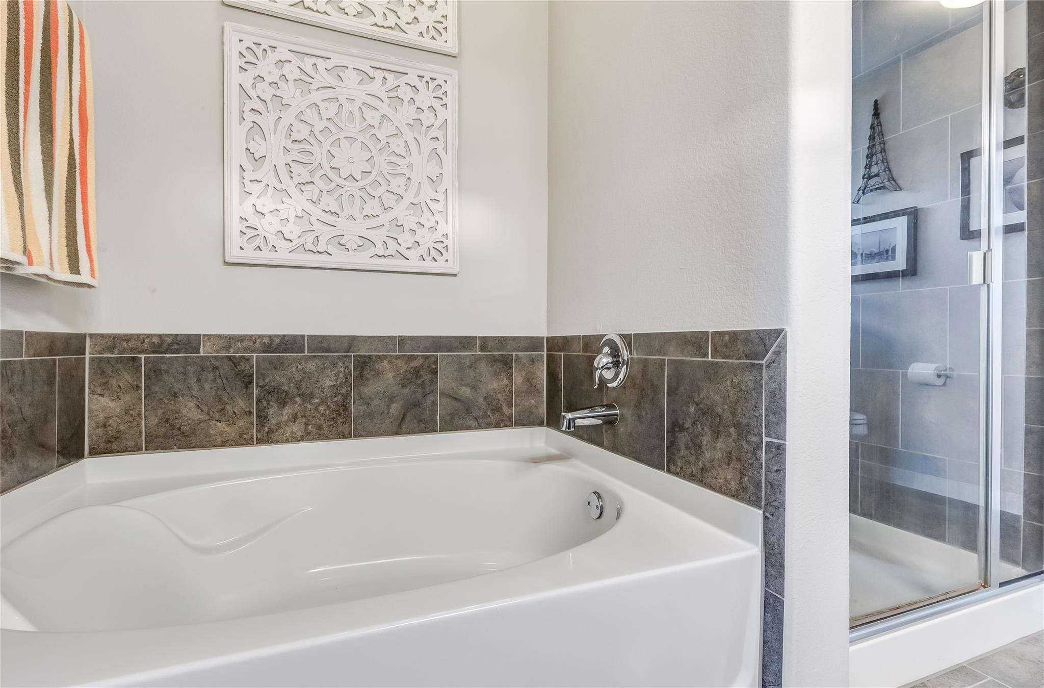 MLS #9729829 image #16