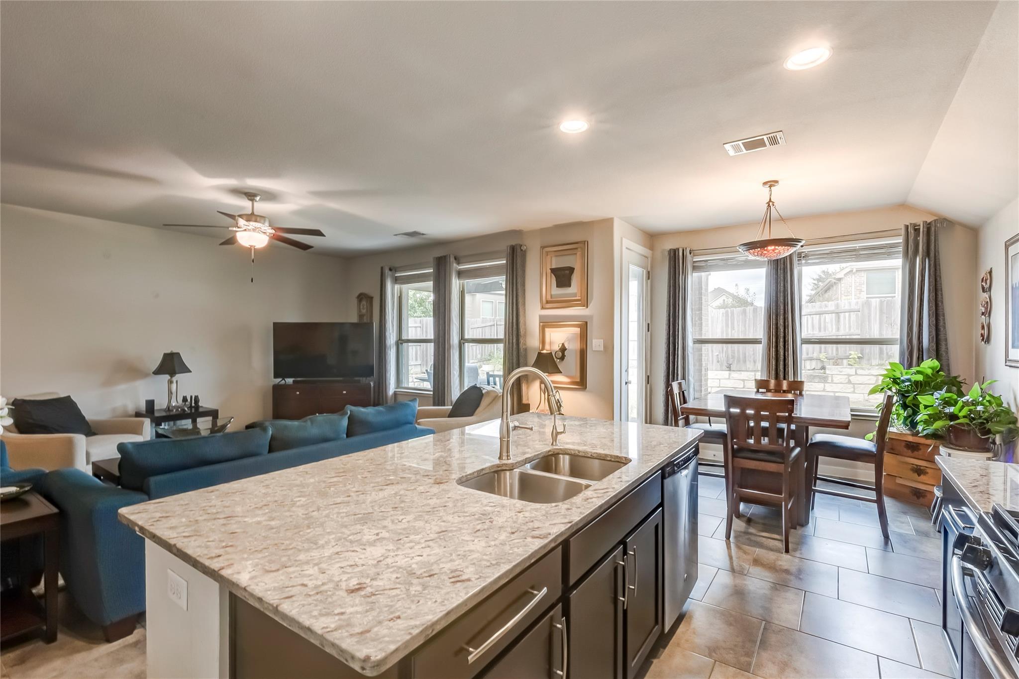 MLS #9729829 image #4
