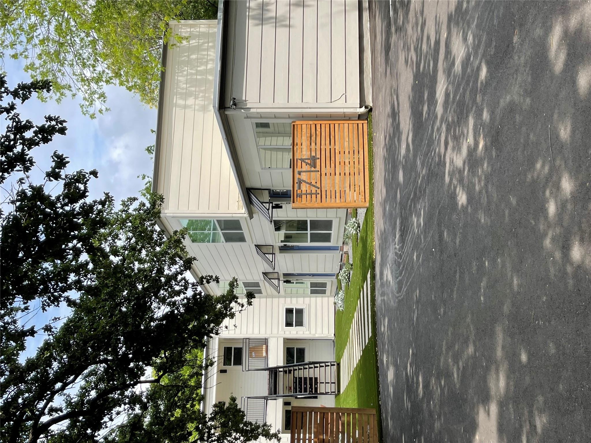 MLS #9846190 img 0
