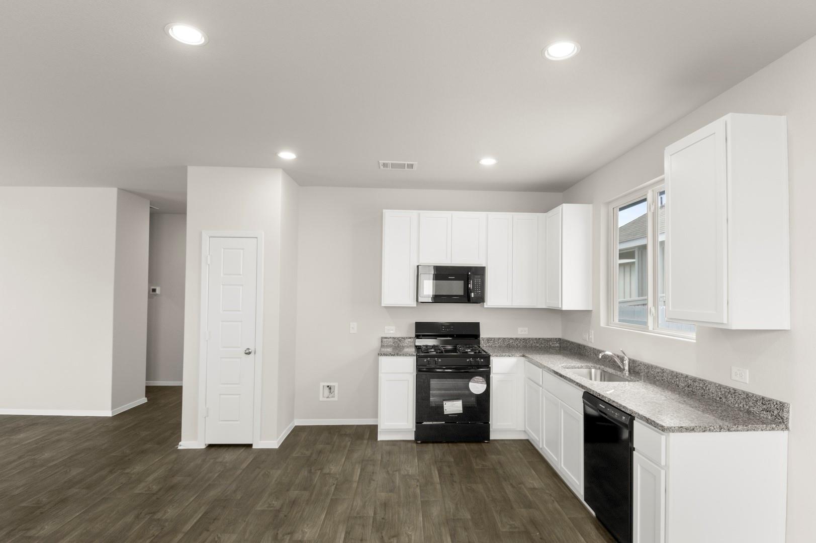 MLS #9945433 image #14