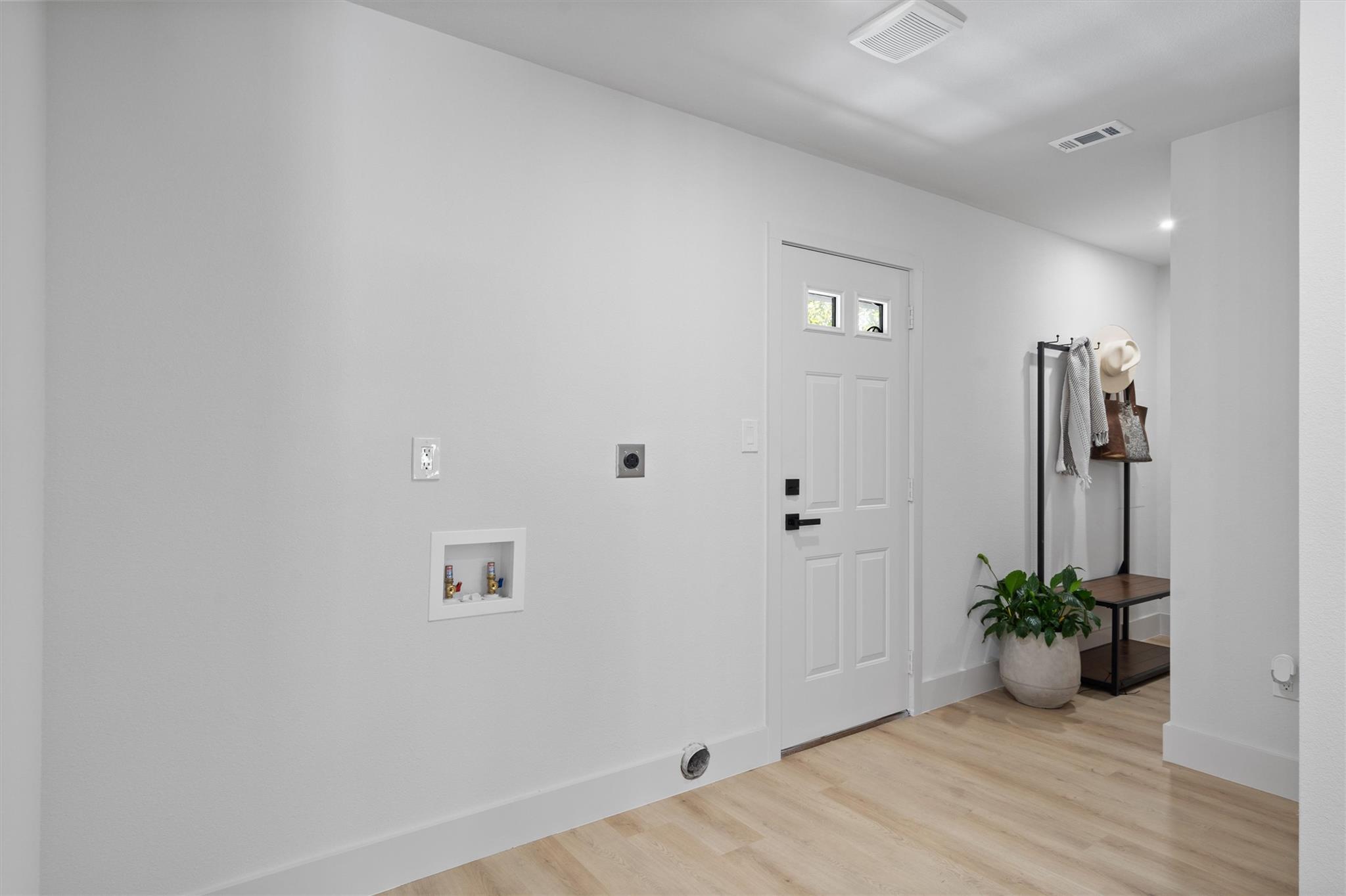 MLS #9975589 image #23