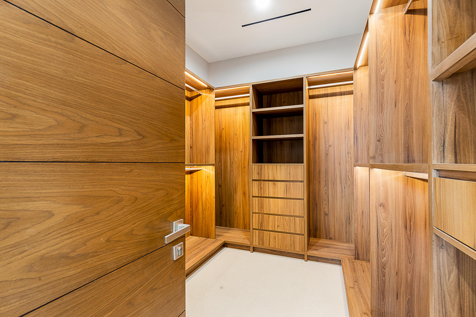 MLS #24-1912 image #34