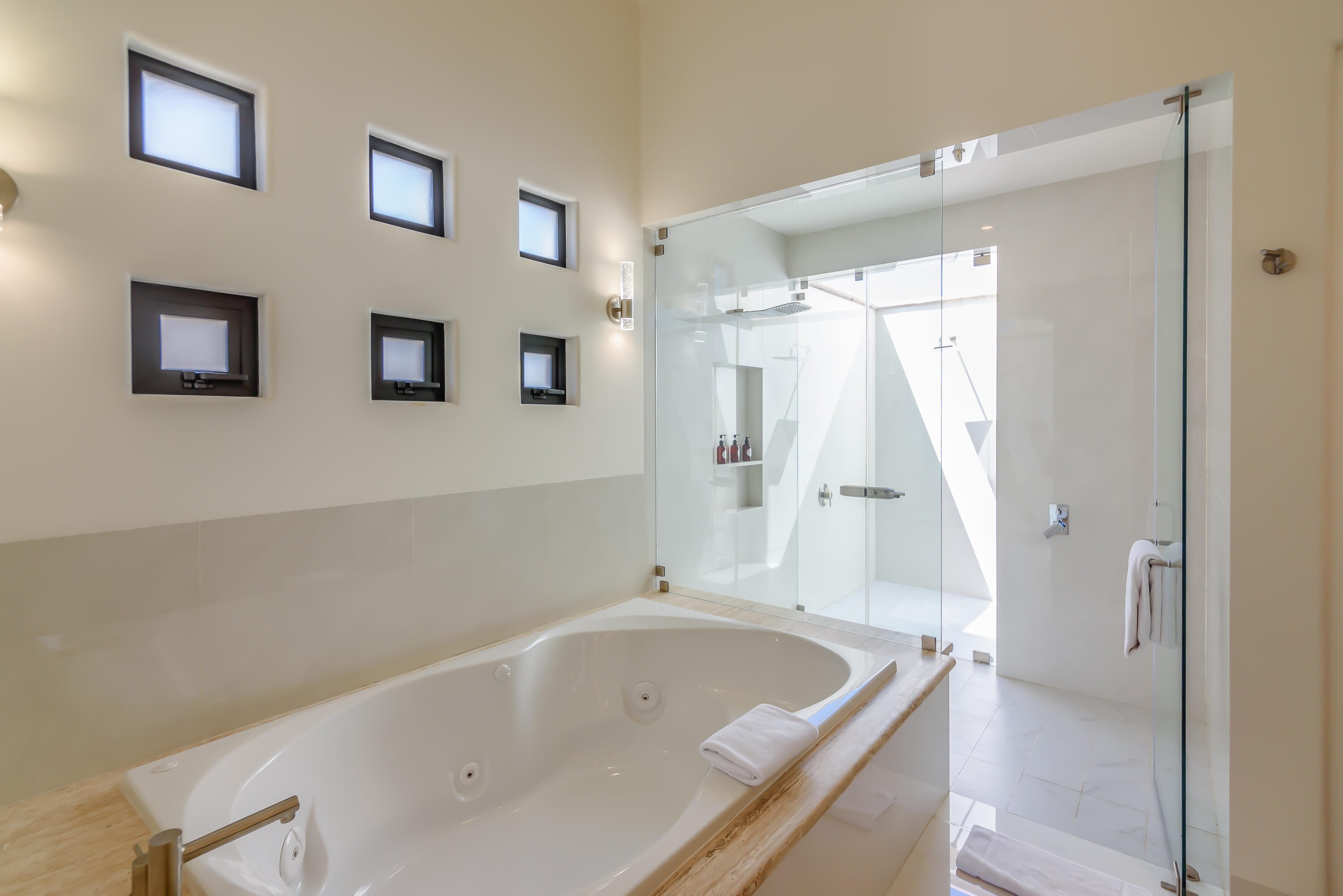 MLS #24-4342 image #24