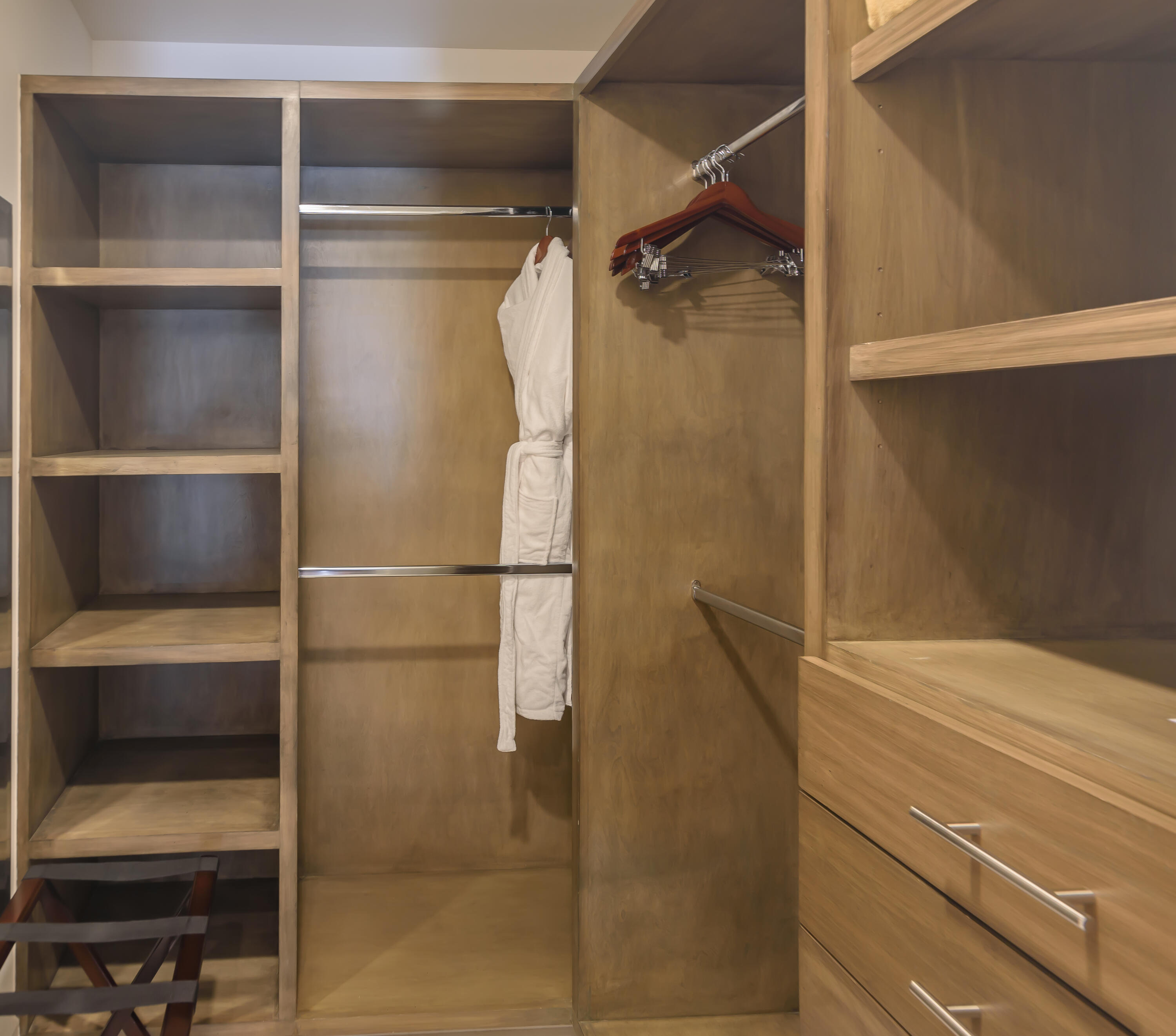 MLS #24-4342 image #43