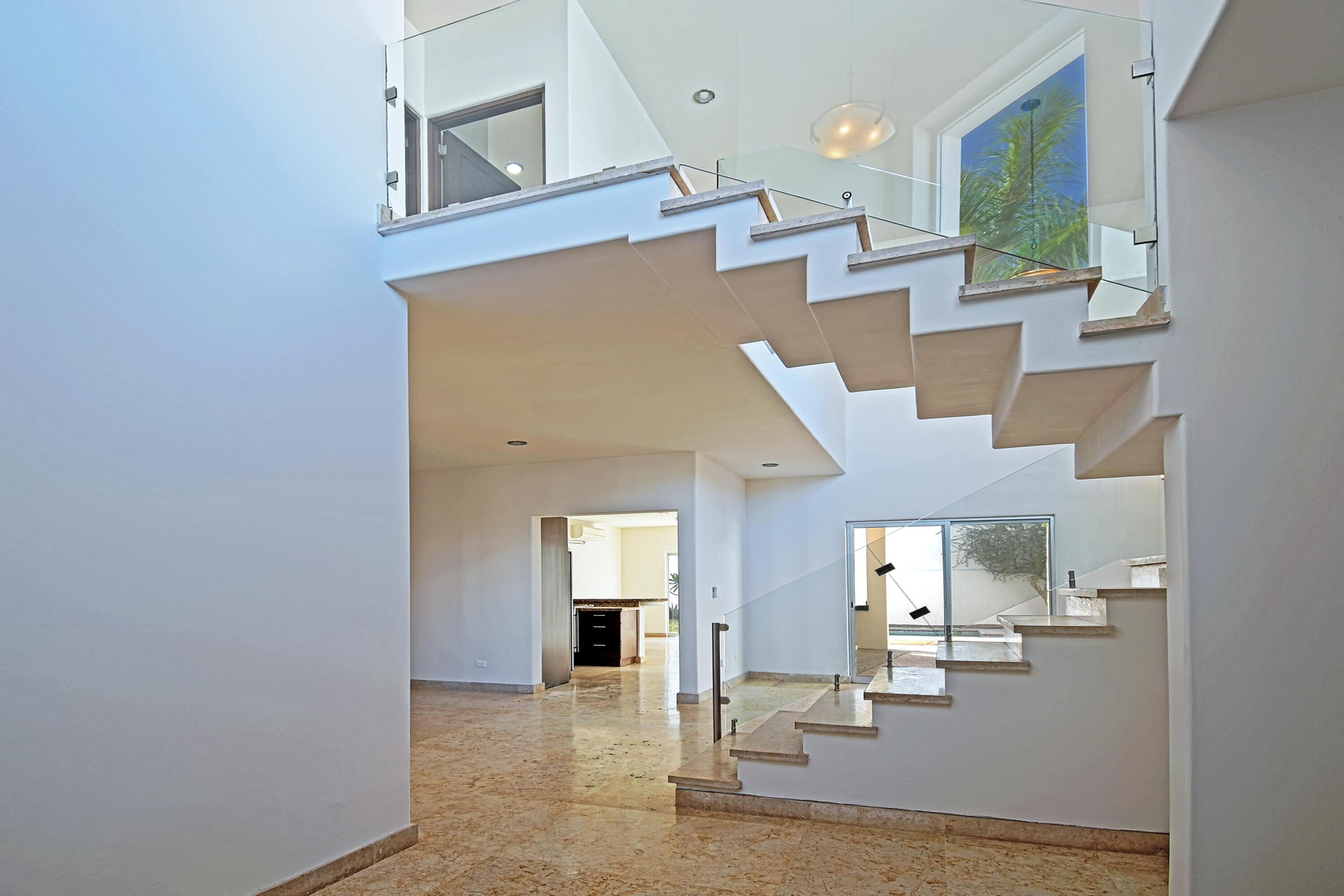 MLS #24-4387 img 1