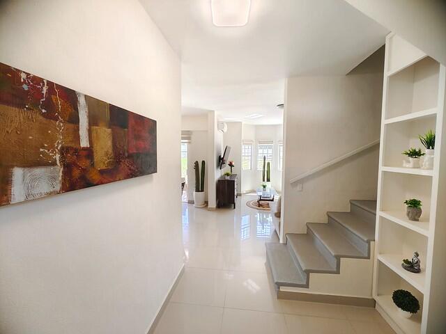 MLS #24-4879 image #2