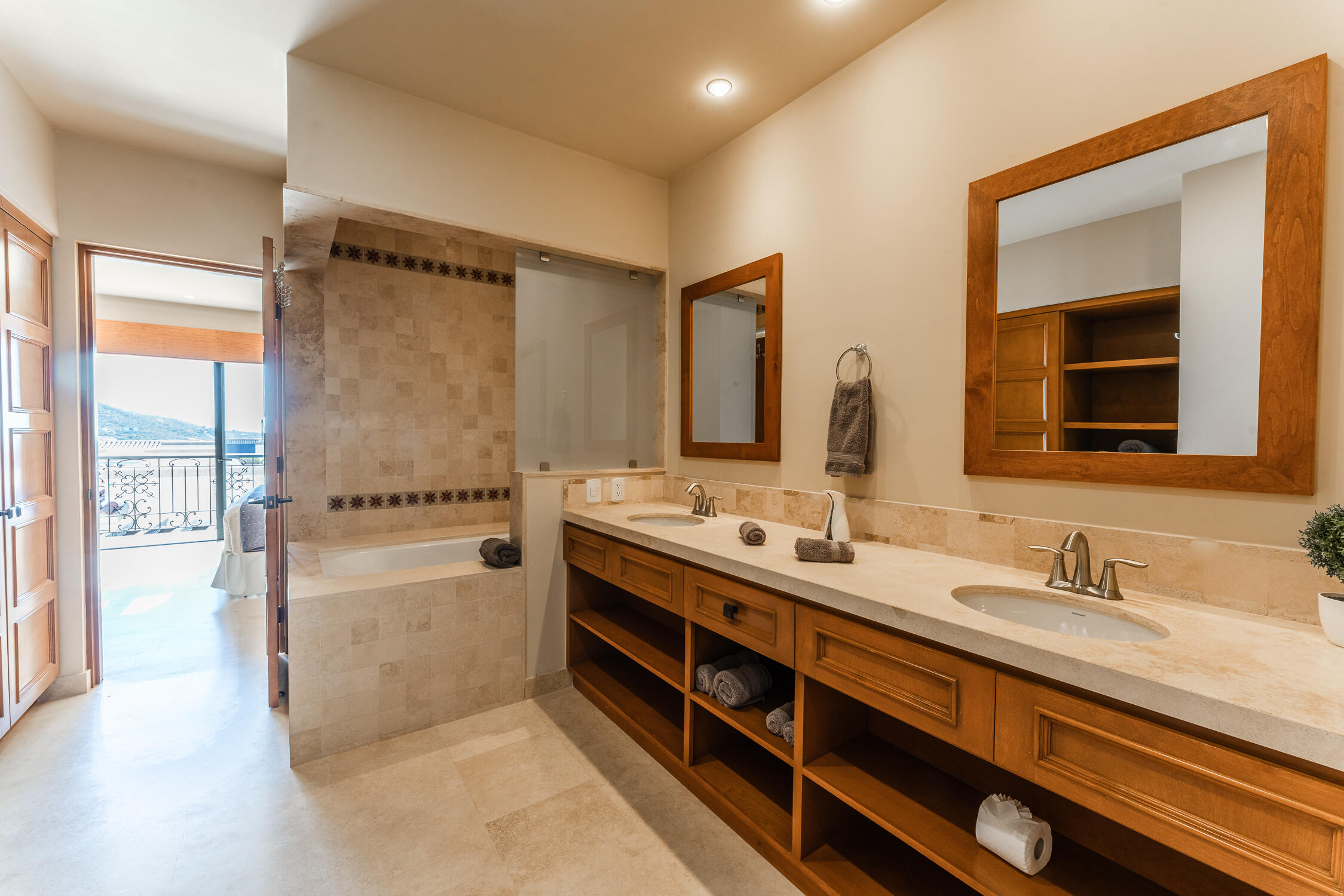 MLS #24-5792 image #31