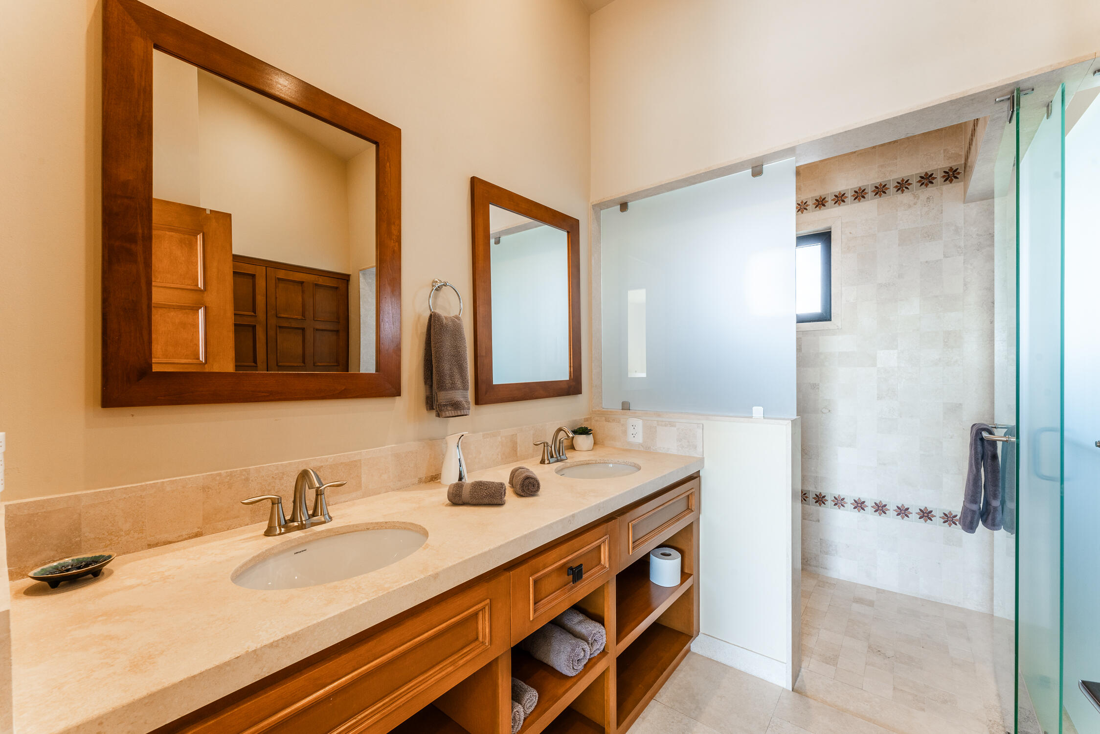 MLS #24-5792 image #38