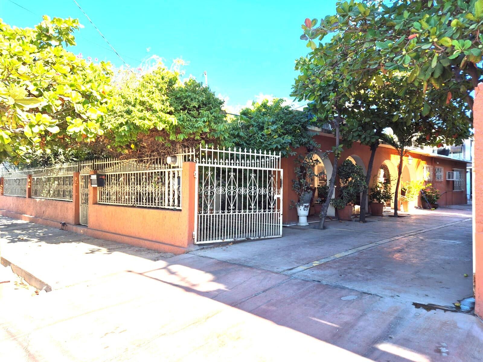 2040 REVOLUCION DE 1910 CASA REVOLUCION 1910 La Paz BCS MLS #24-5822 41 MLS #24-5822 image #0