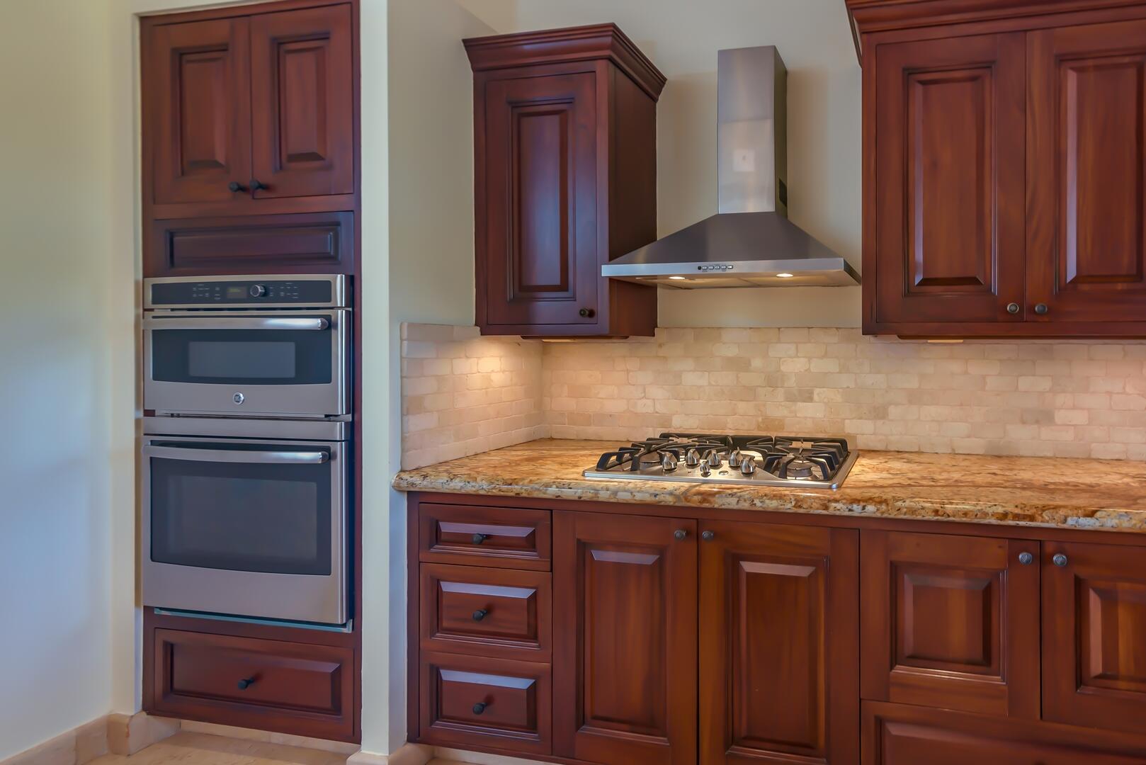 MLS #24-5842 image #6