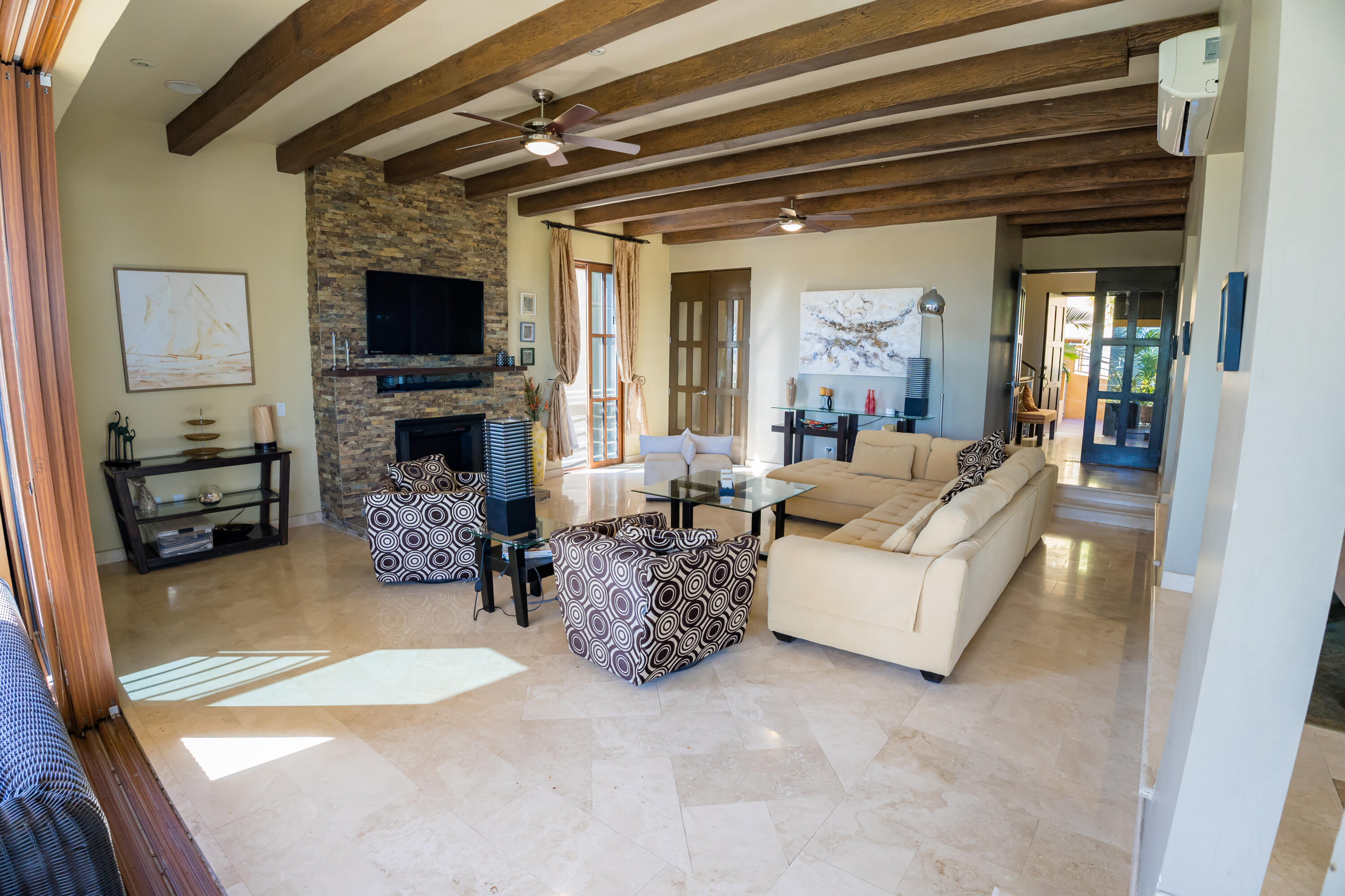 MLS #24-5889 image #1