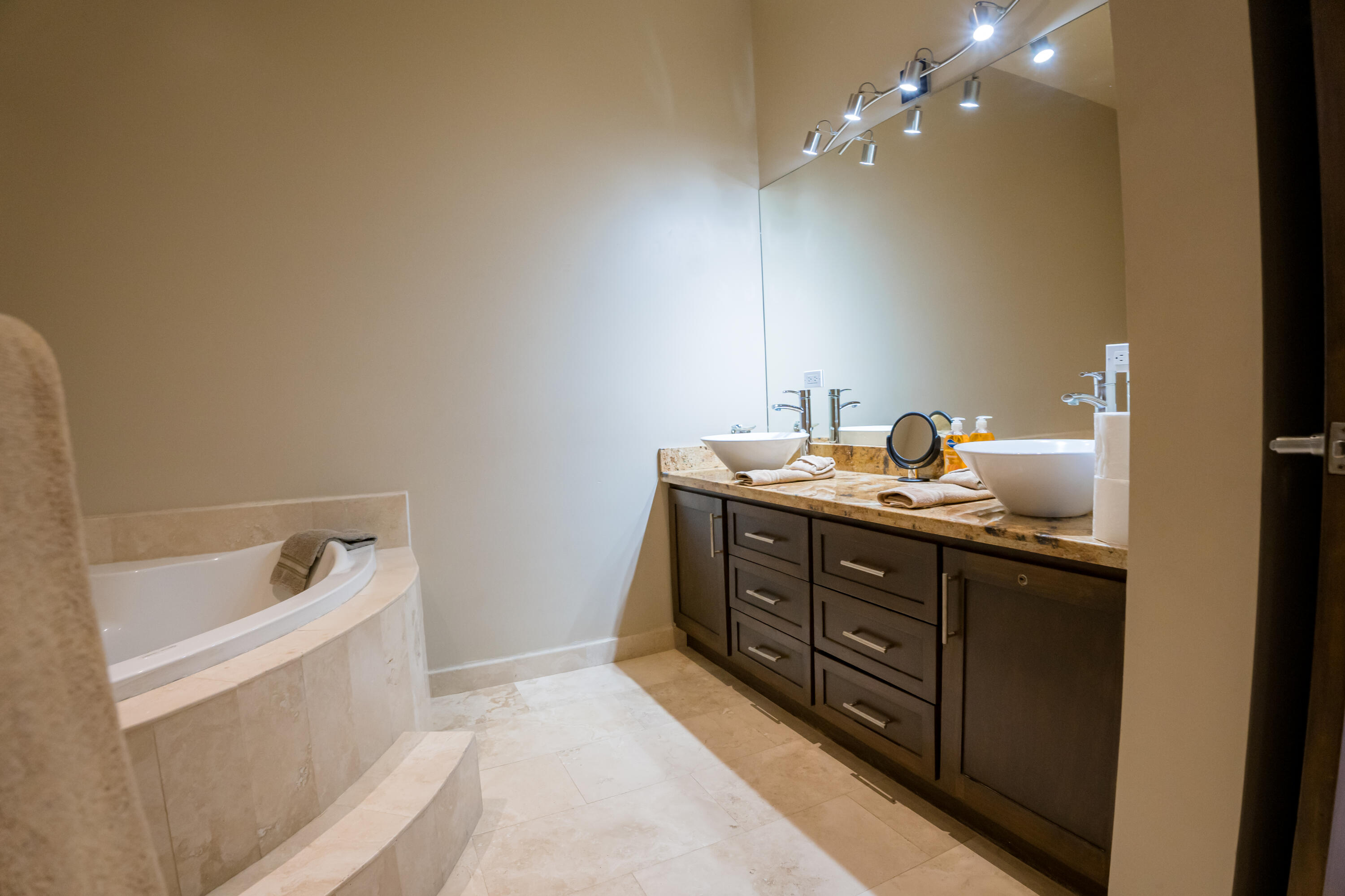 MLS #24-5889 image #21