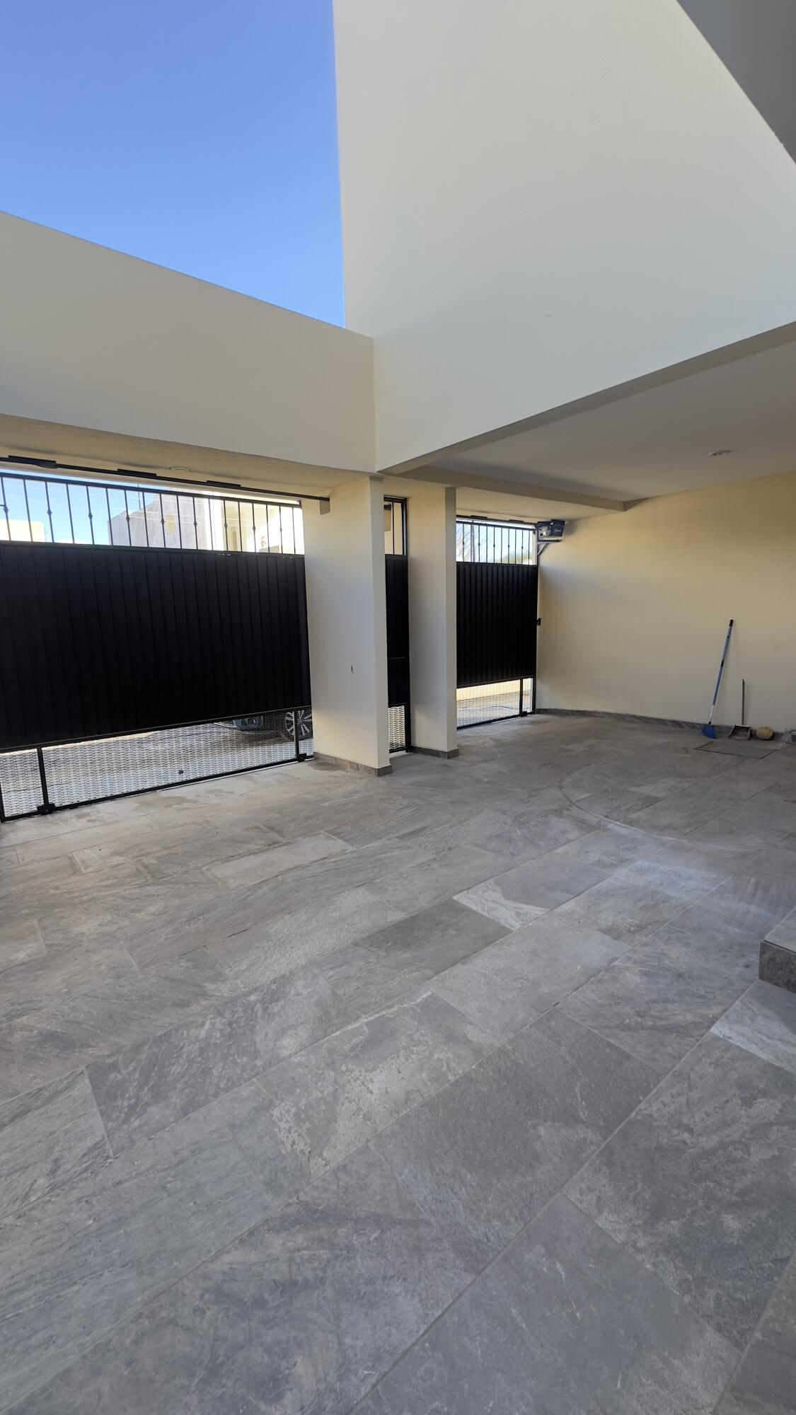 MLS #24-5893 image #2