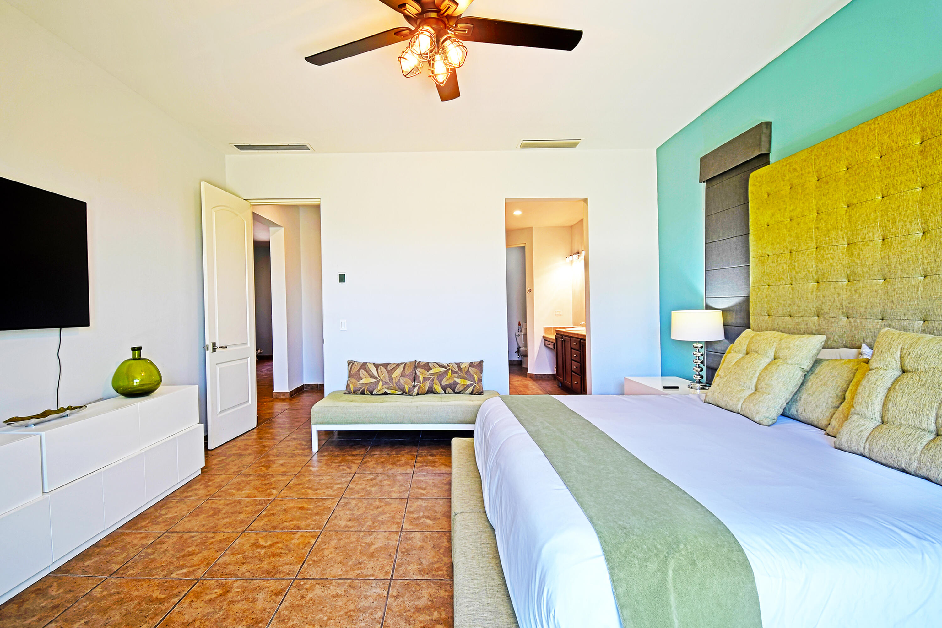 MLS #24-5927 image #16